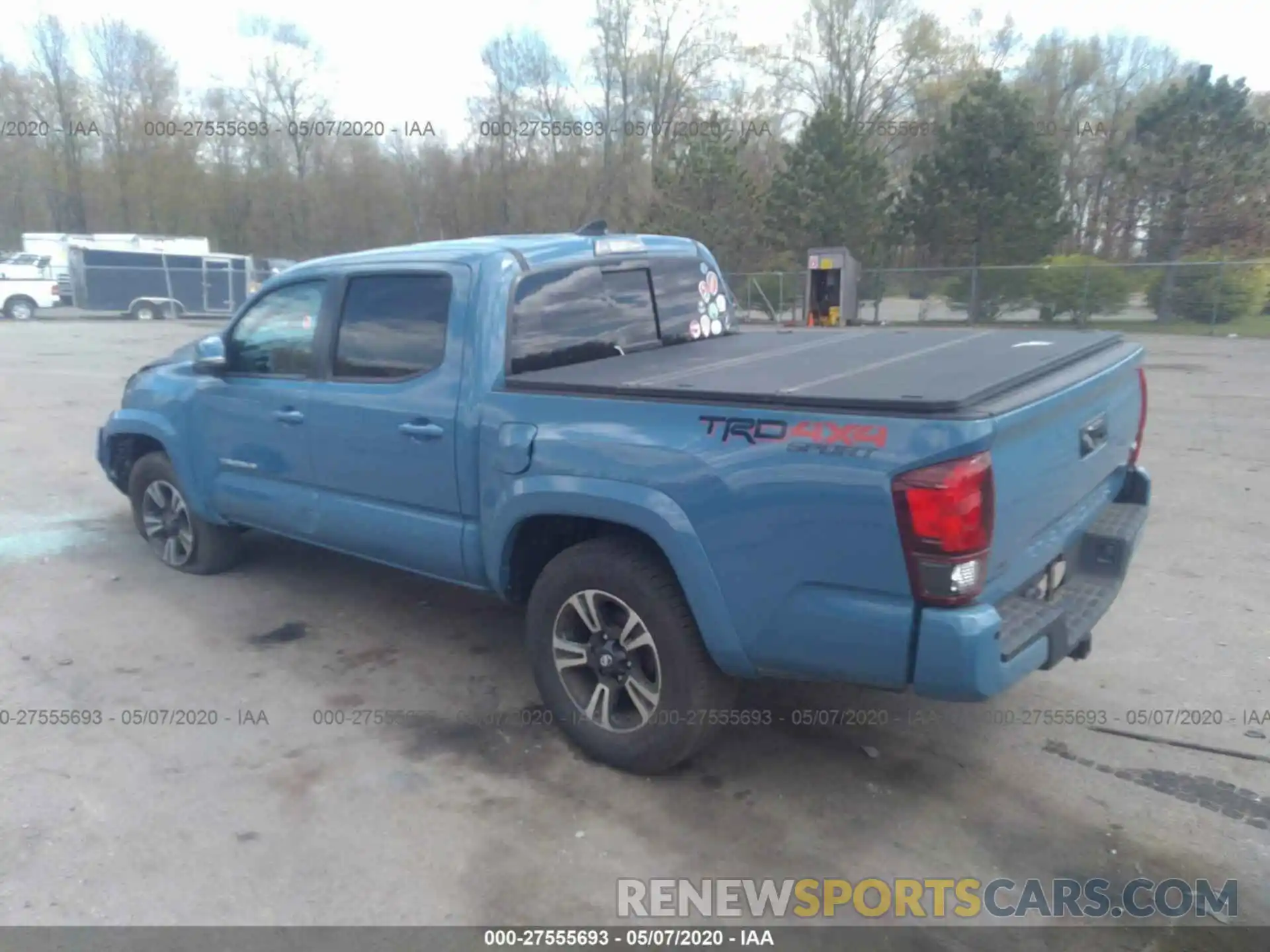 3 Photograph of a damaged car 3TMCZ5AN5KM206280 TOYOTA TACOMA 2019