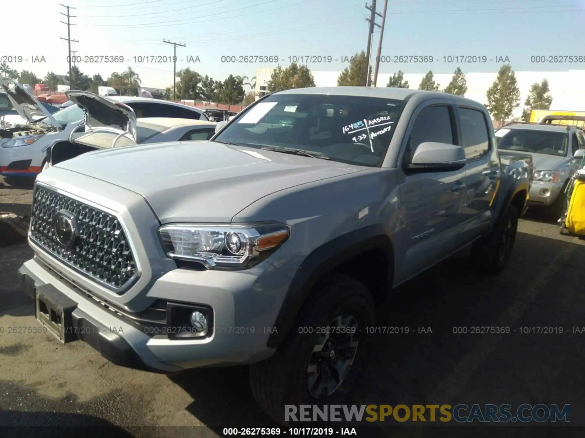 2 Фотография поврежденного автомобиля 3TMCZ5AN5KM207672 TOYOTA TACOMA 2019