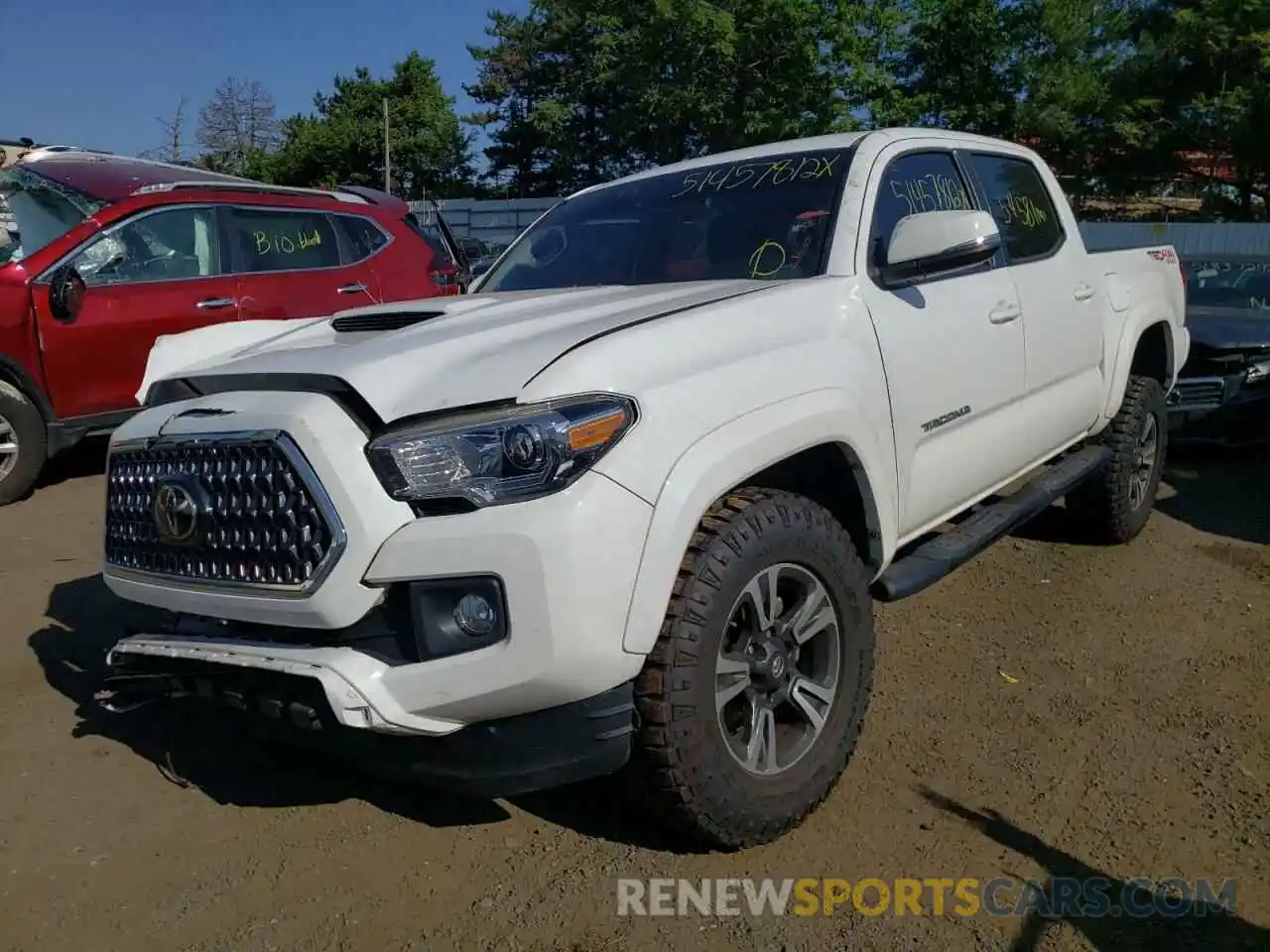 2 Photograph of a damaged car 3TMCZ5AN5KM210913 TOYOTA TACOMA 2019