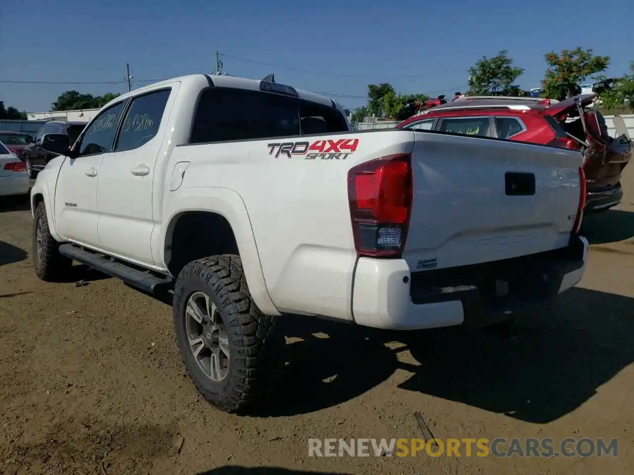 3 Photograph of a damaged car 3TMCZ5AN5KM210913 TOYOTA TACOMA 2019