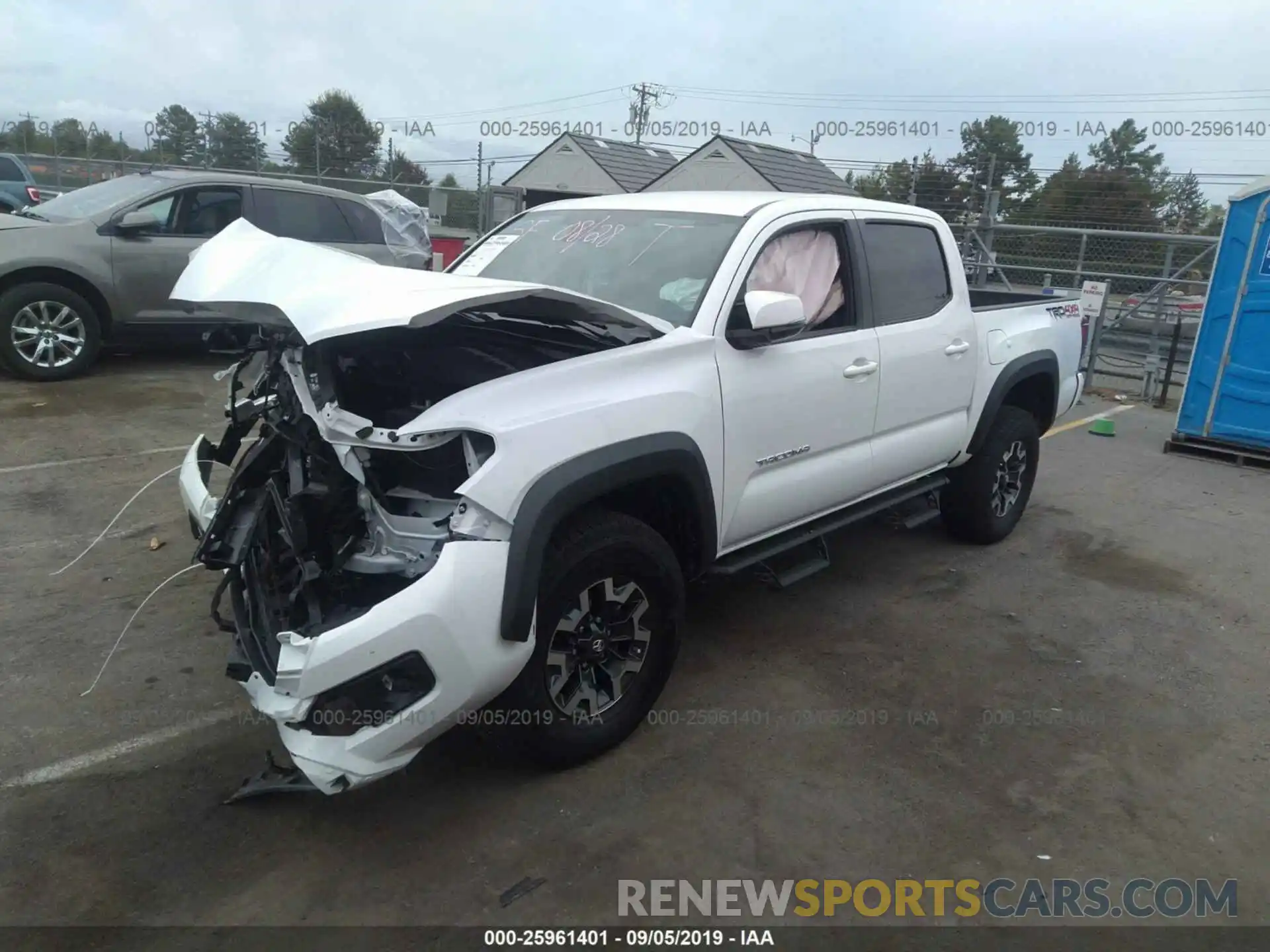 2 Photograph of a damaged car 3TMCZ5AN5KM220972 TOYOTA TACOMA 2019