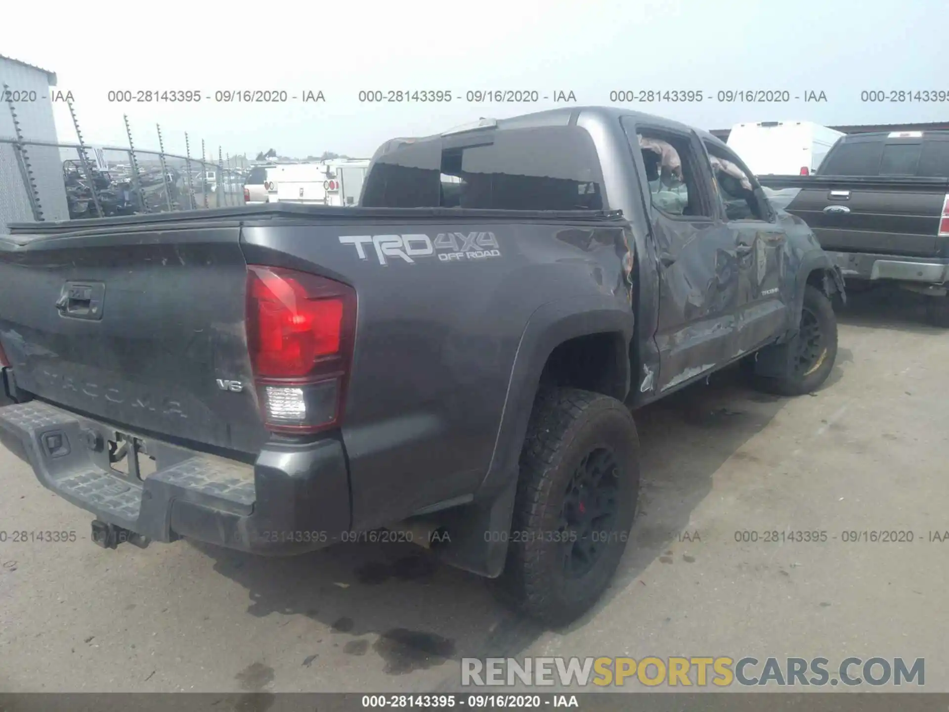 4 Photograph of a damaged car 3TMCZ5AN5KM222785 TOYOTA TACOMA 2019