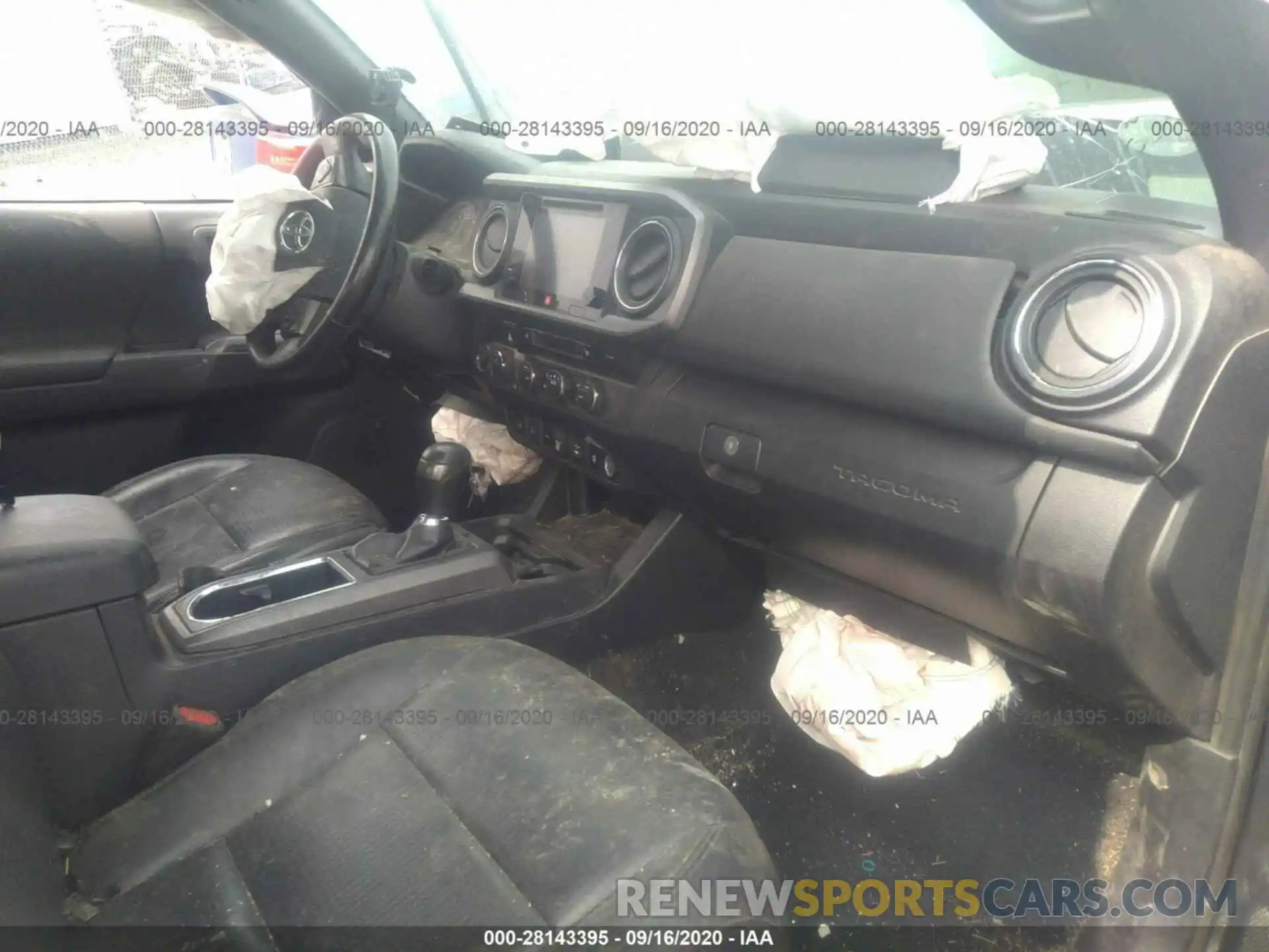 5 Photograph of a damaged car 3TMCZ5AN5KM222785 TOYOTA TACOMA 2019