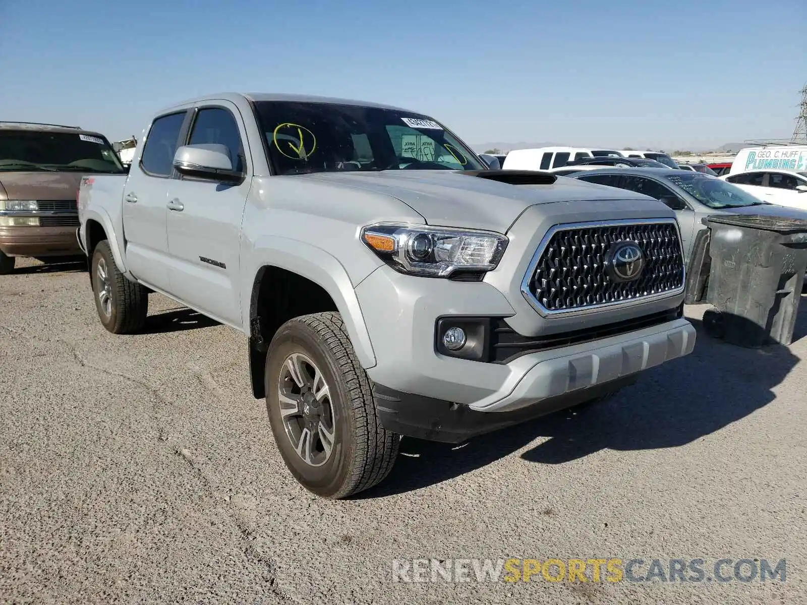 1 Photograph of a damaged car 3TMCZ5AN5KM233379 TOYOTA TACOMA 2019