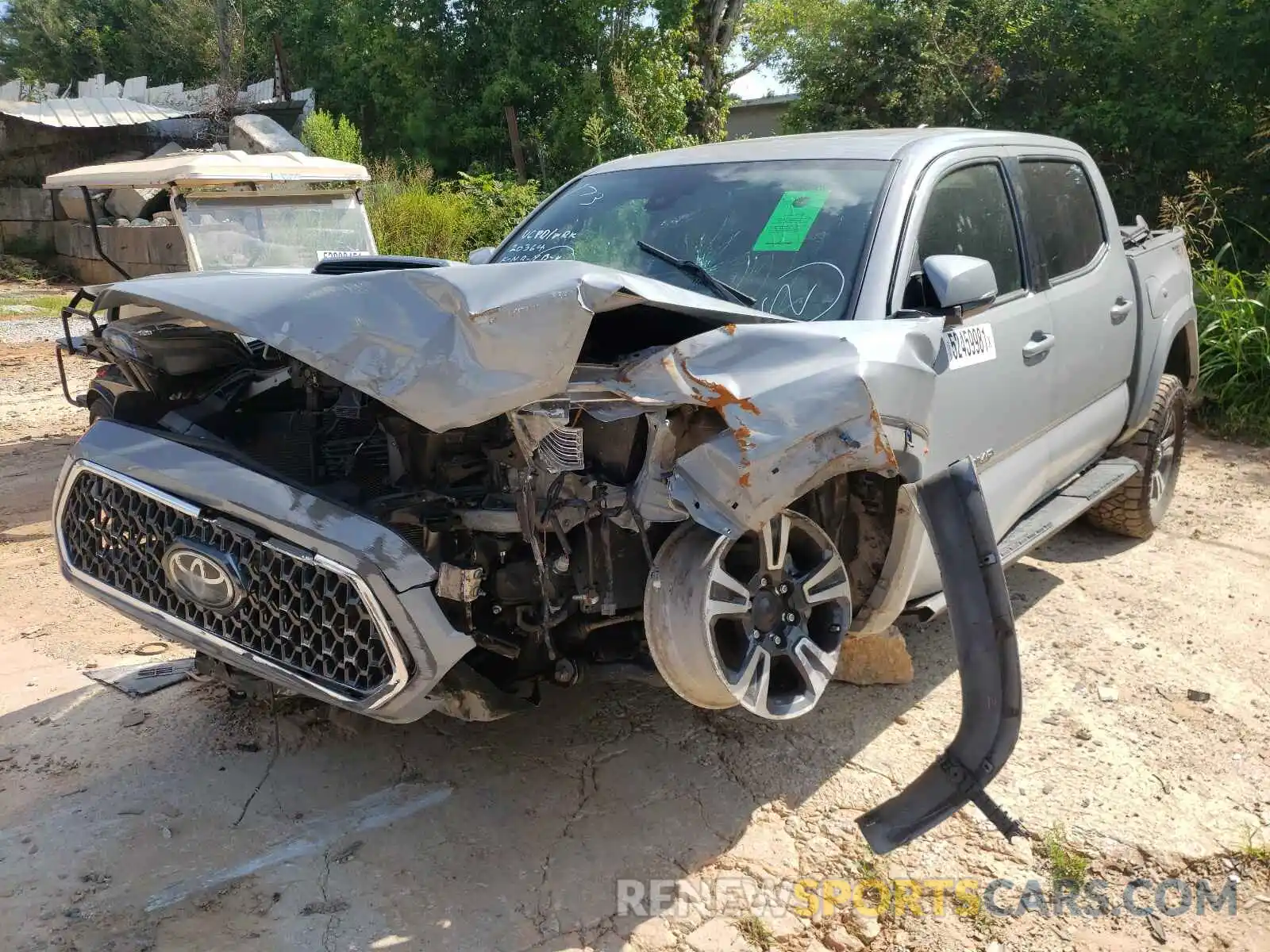 2 Photograph of a damaged car 3TMCZ5AN5KM234015 TOYOTA TACOMA 2019