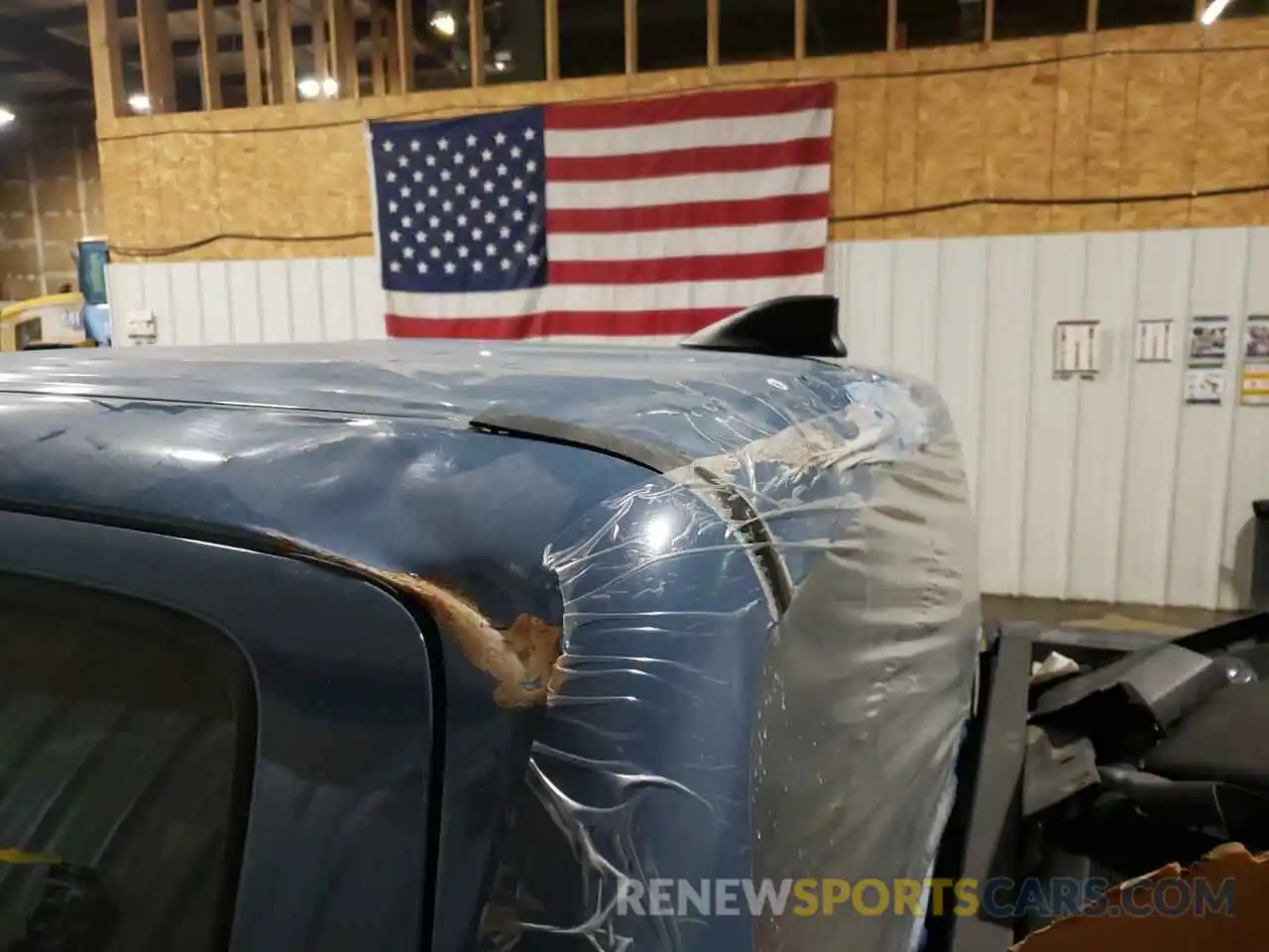 9 Photograph of a damaged car 3TMCZ5AN5KM237982 TOYOTA TACOMA 2019