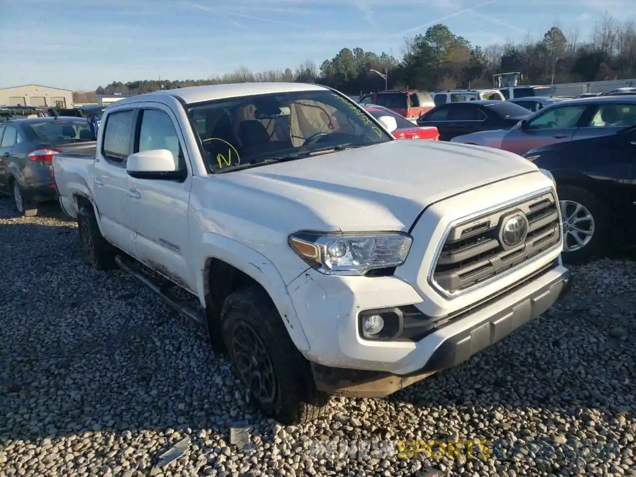 1 Photograph of a damaged car 3TMCZ5AN5KM241790 TOYOTA TACOMA 2019