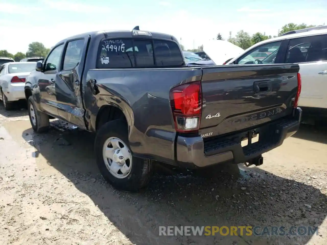 3 Photograph of a damaged car 3TMCZ5AN5KM244916 TOYOTA TACOMA 2019