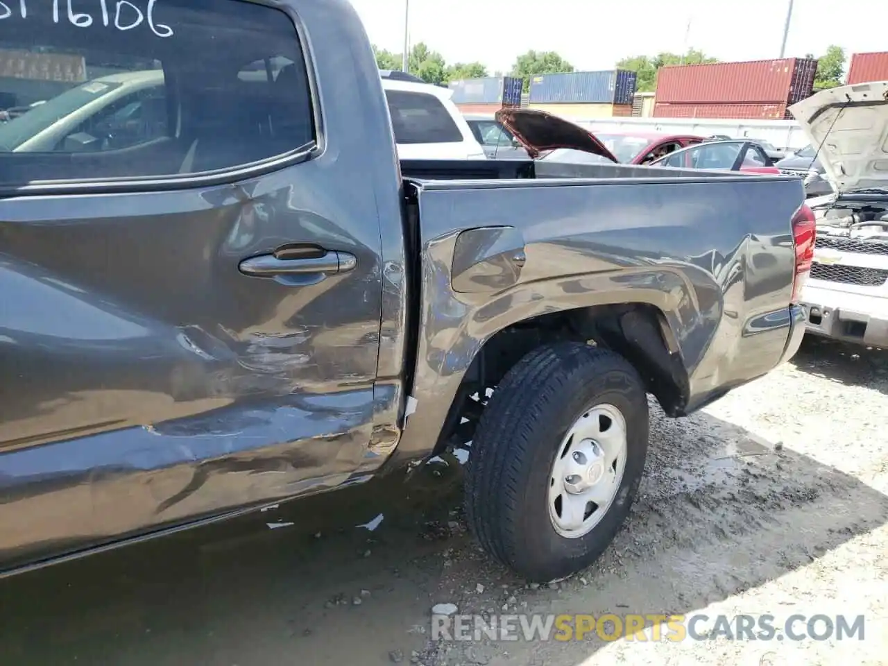 9 Photograph of a damaged car 3TMCZ5AN5KM244916 TOYOTA TACOMA 2019