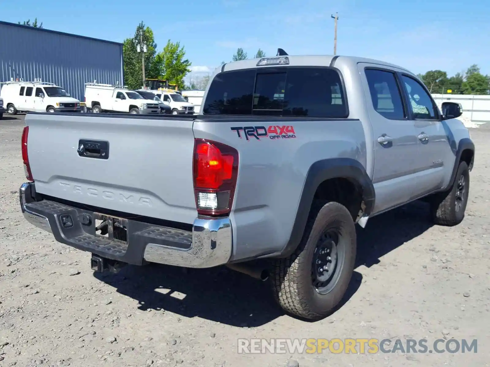 4 Photograph of a damaged car 3TMCZ5AN5KM245869 TOYOTA TACOMA 2019