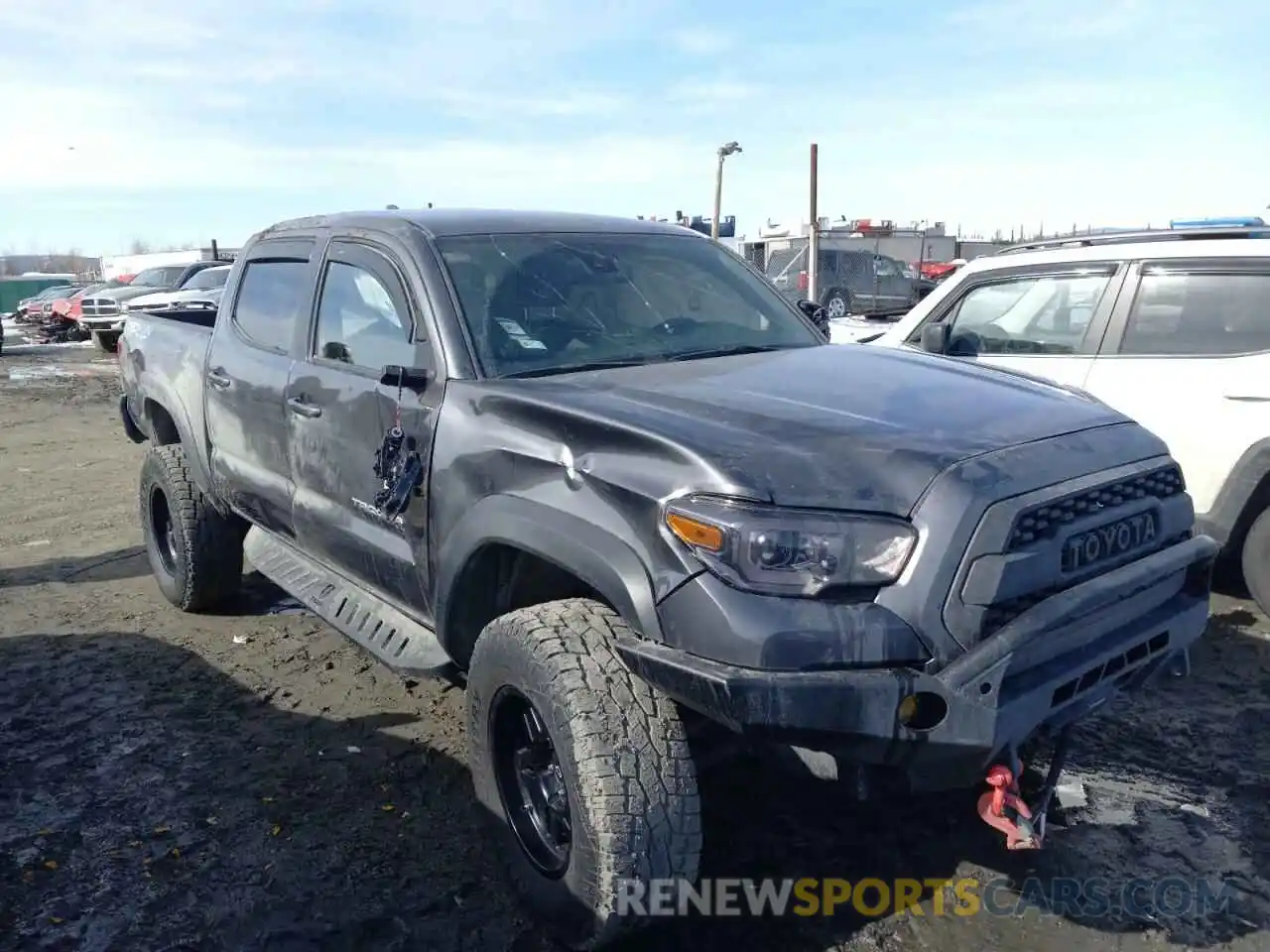 1 Photograph of a damaged car 3TMCZ5AN5KM246603 TOYOTA TACOMA 2019