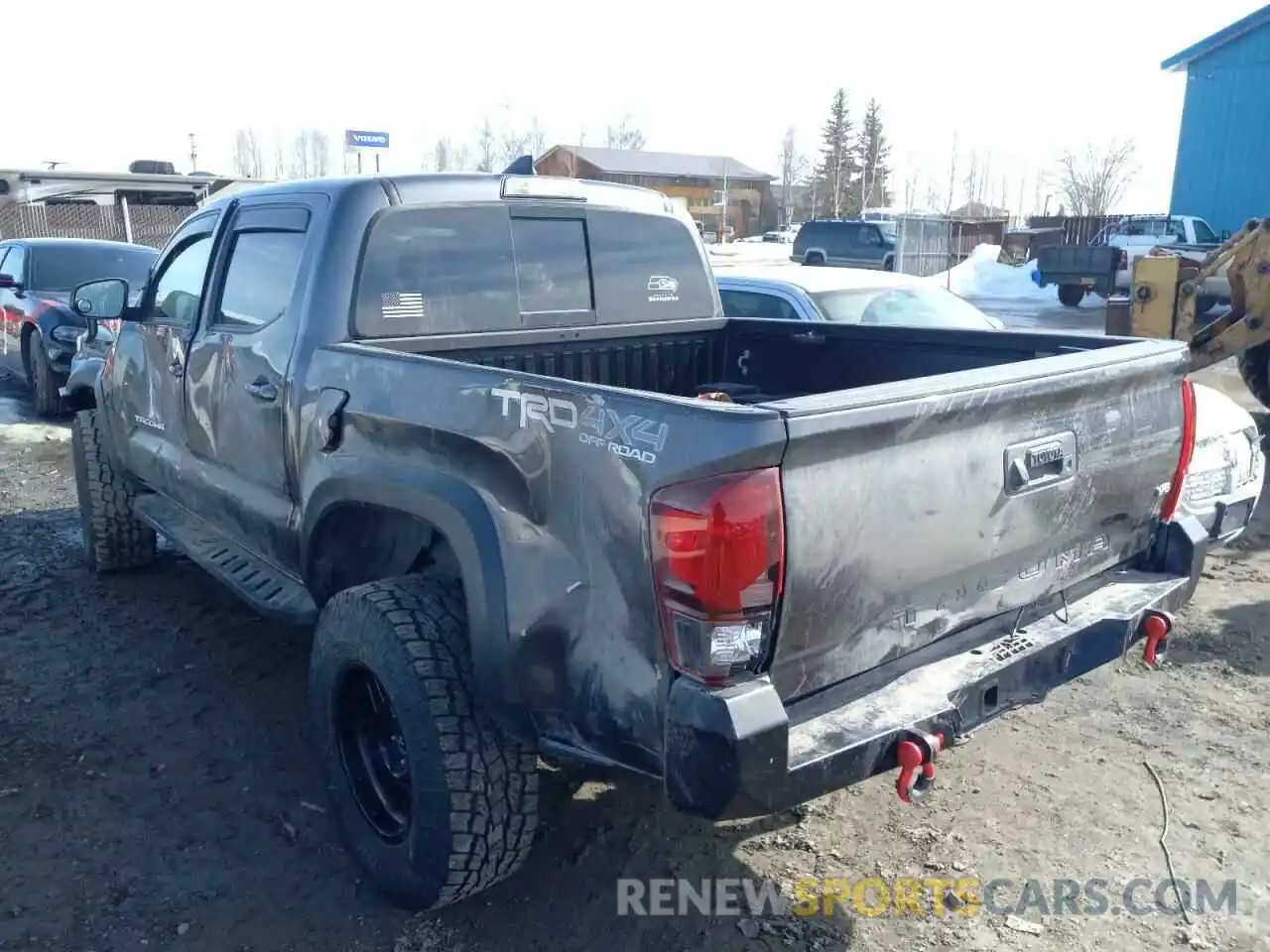 3 Photograph of a damaged car 3TMCZ5AN5KM246603 TOYOTA TACOMA 2019