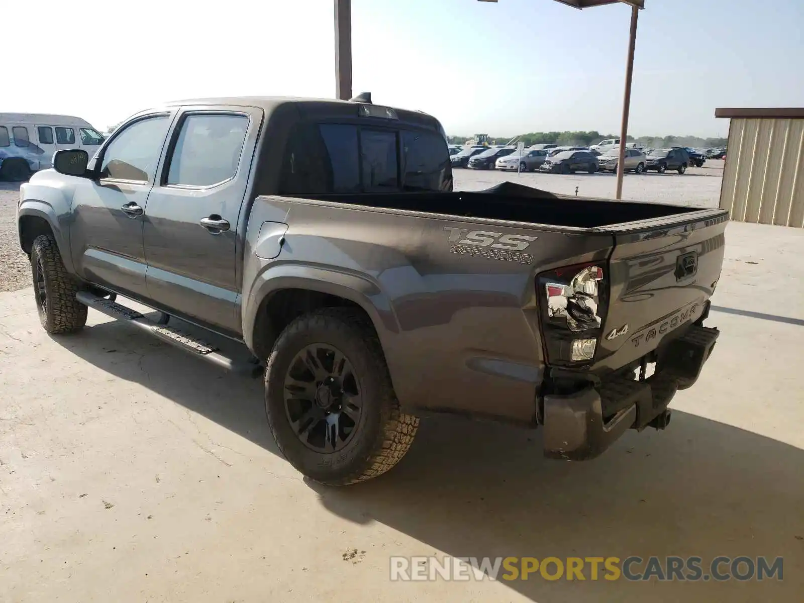 3 Photograph of a damaged car 3TMCZ5AN5KM249162 TOYOTA TACOMA 2019