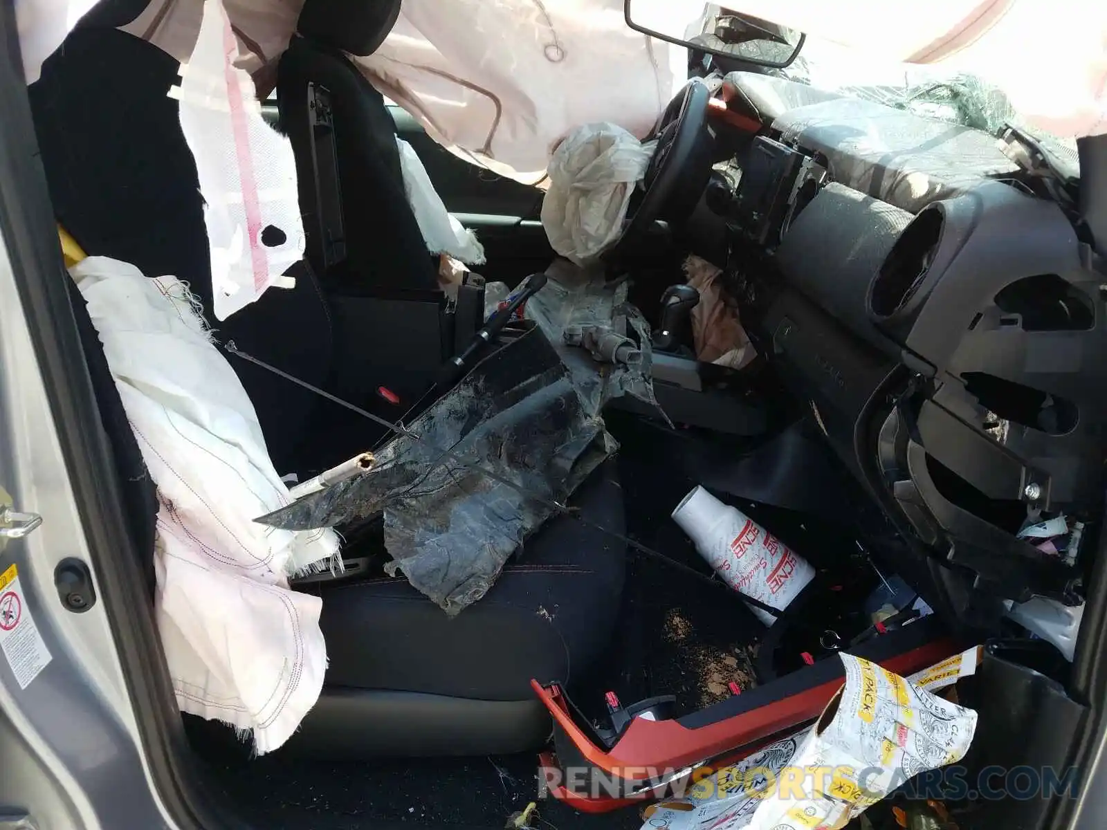 5 Photograph of a damaged car 3TMCZ5AN5KM249792 TOYOTA TACOMA 2019