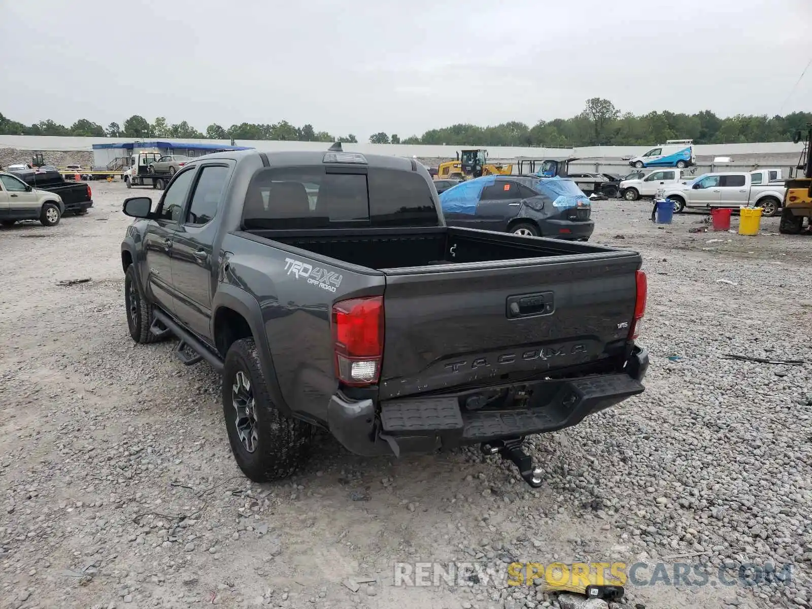 3 Photograph of a damaged car 3TMCZ5AN5KM251557 TOYOTA TACOMA 2019