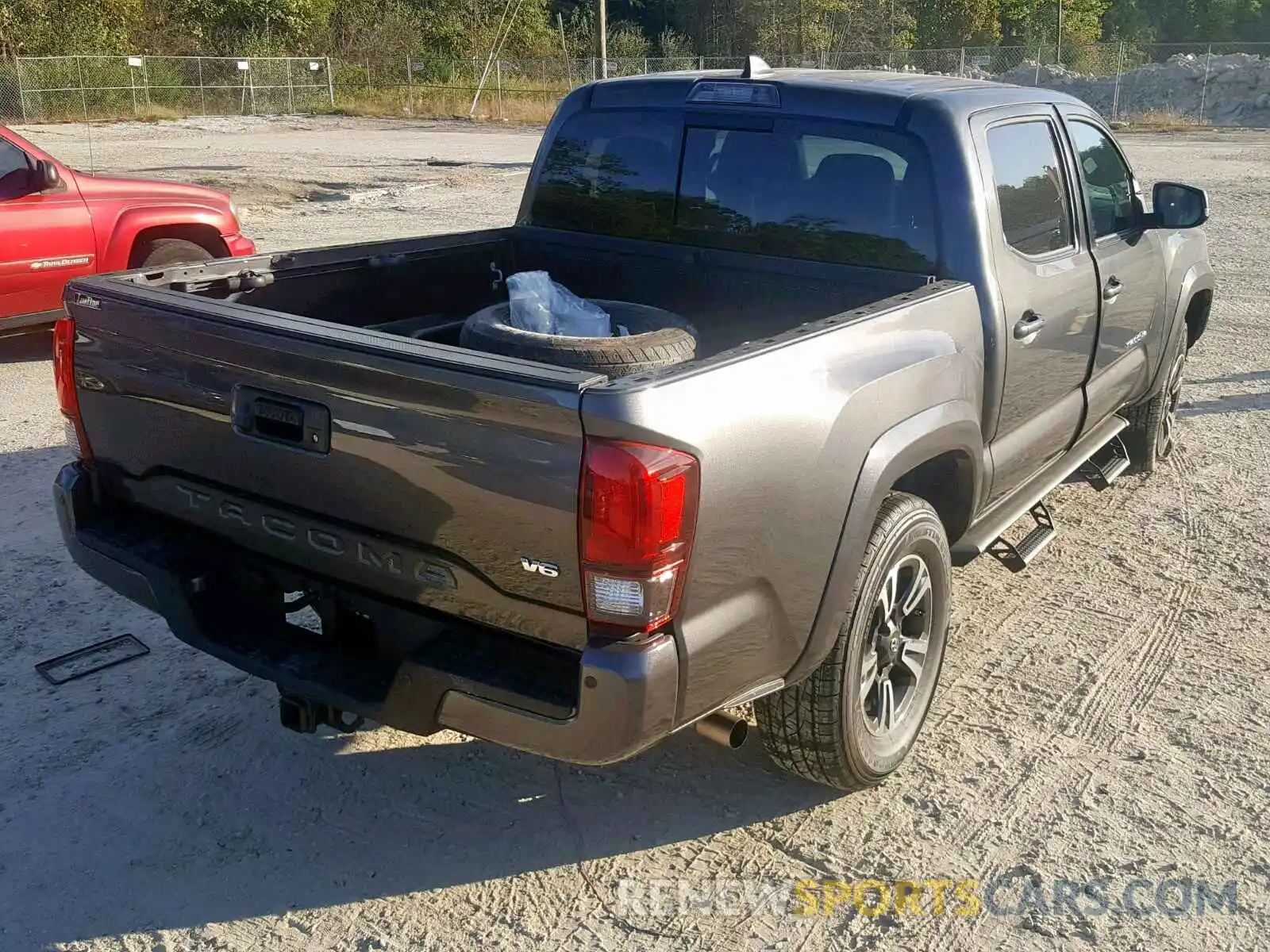 4 Photograph of a damaged car 3TMCZ5AN5KM252319 TOYOTA TACOMA 2019