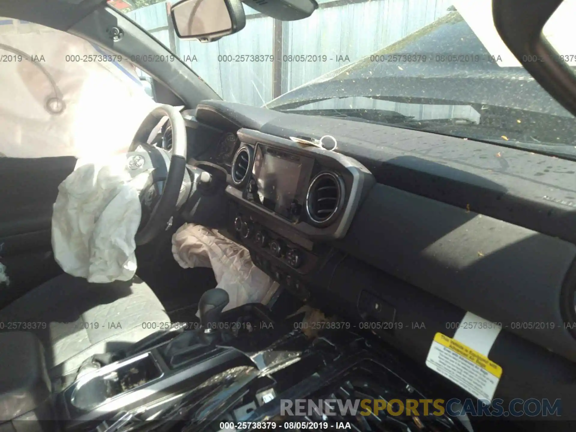 5 Photograph of a damaged car 3TMCZ5AN5KM252532 TOYOTA TACOMA 2019