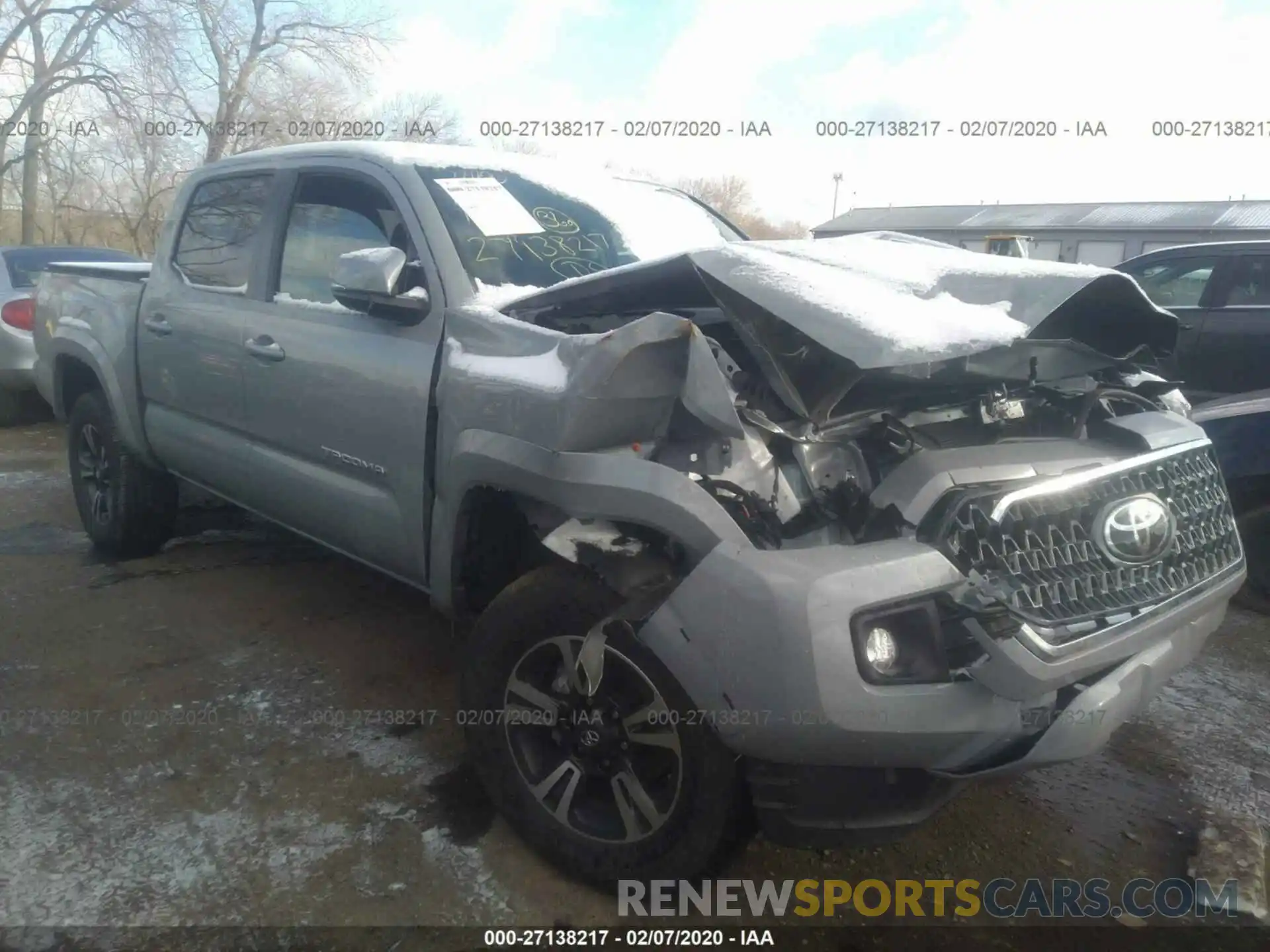 1 Photograph of a damaged car 3TMCZ5AN5KM254054 TOYOTA TACOMA 2019