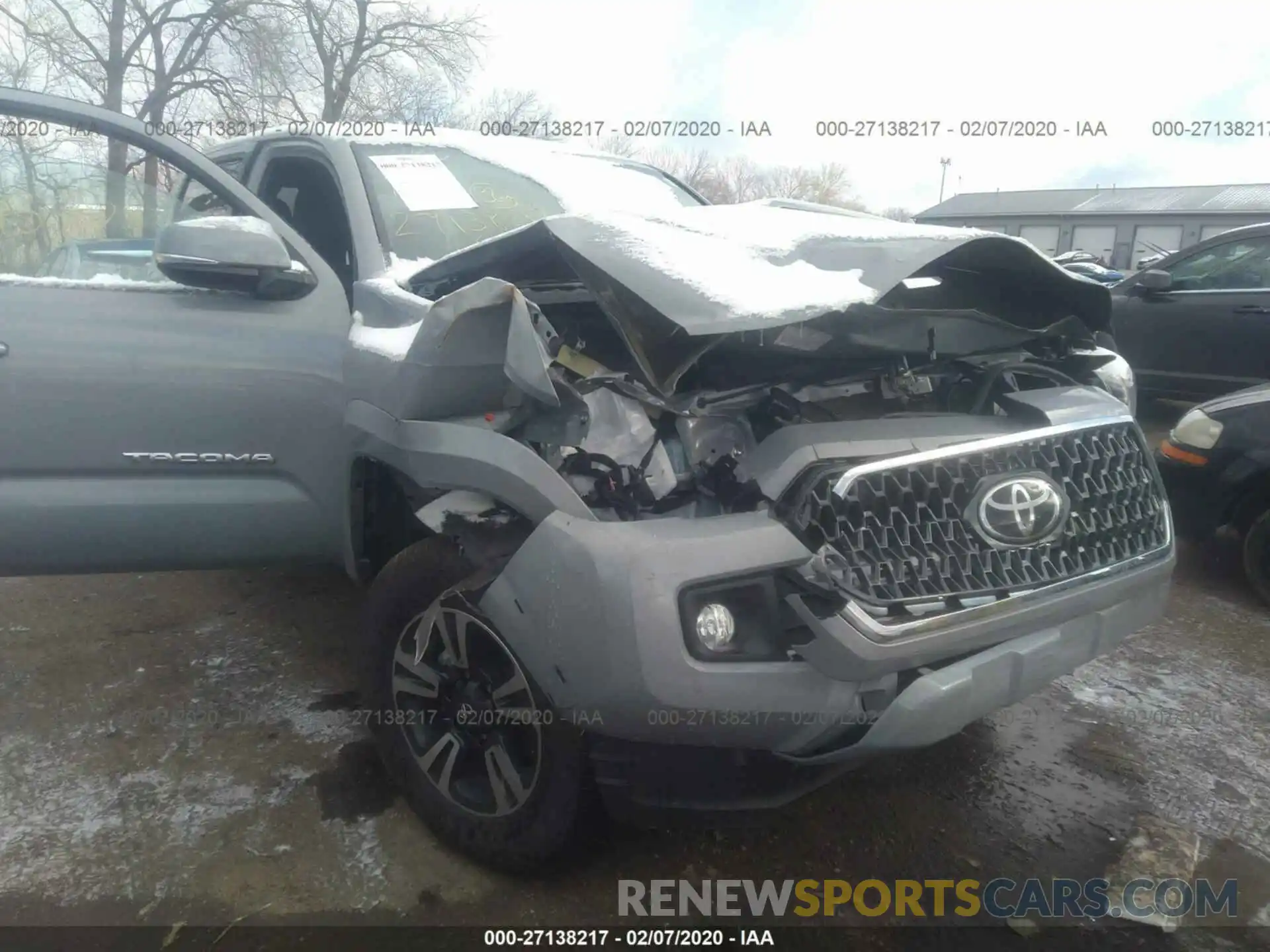 6 Photograph of a damaged car 3TMCZ5AN5KM254054 TOYOTA TACOMA 2019