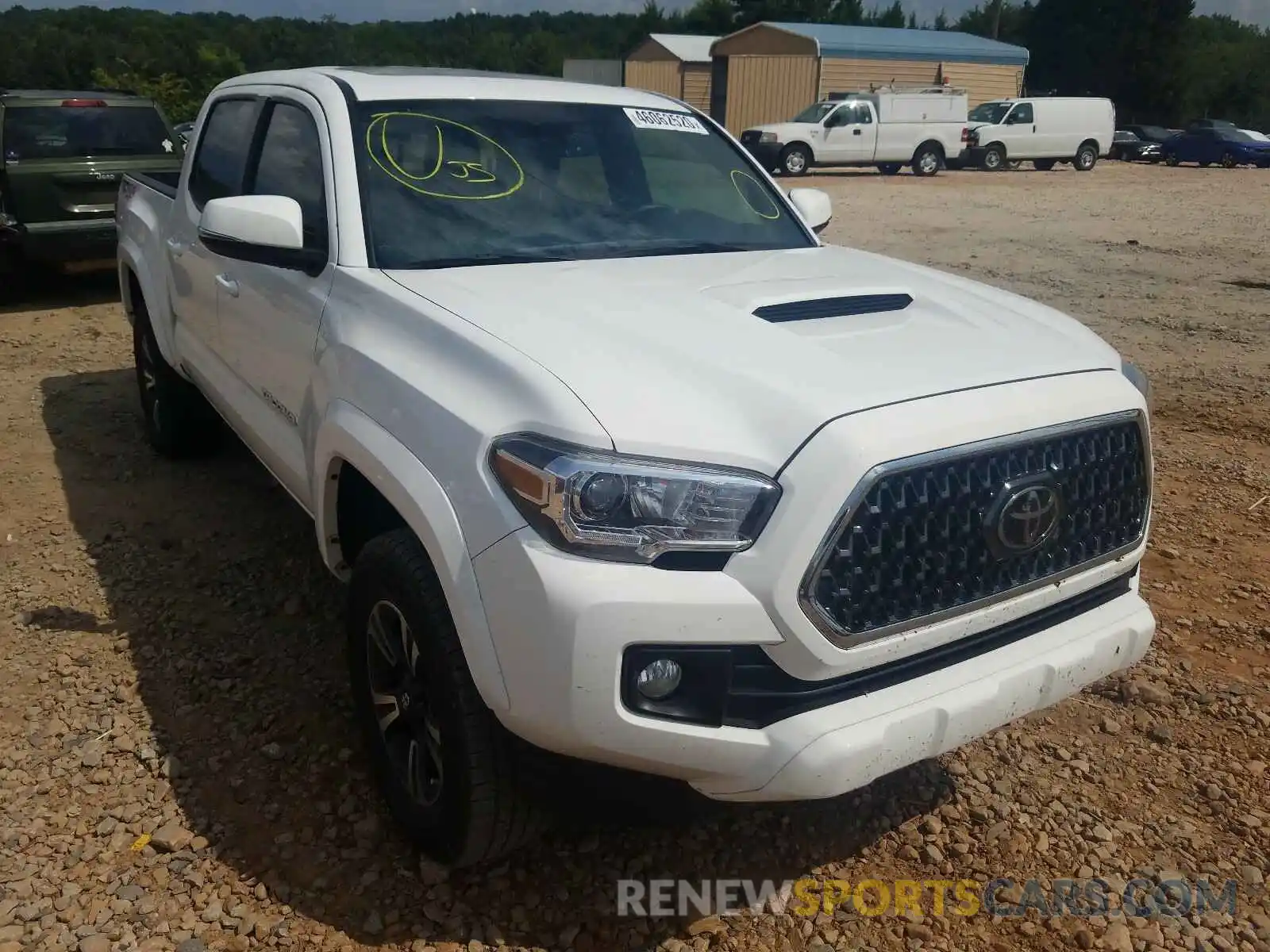 1 Photograph of a damaged car 3TMCZ5AN5KM255737 TOYOTA TACOMA 2019