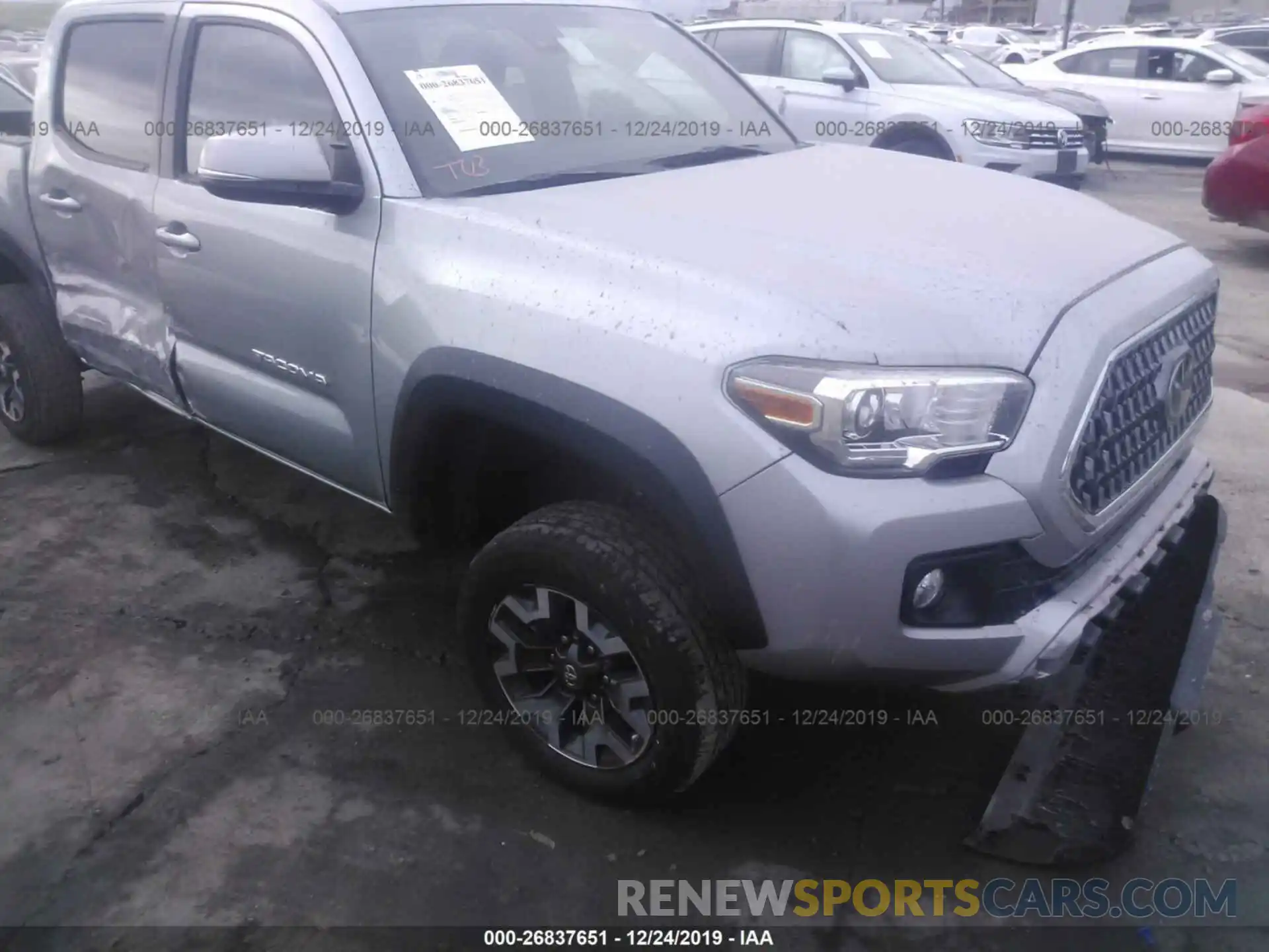 6 Photograph of a damaged car 3TMCZ5AN5KM258816 TOYOTA TACOMA 2019