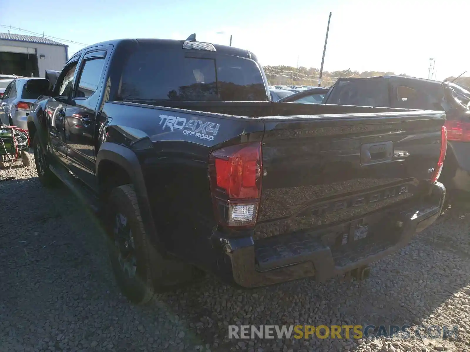 3 Photograph of a damaged car 3TMCZ5AN5KM267516 TOYOTA TACOMA 2019