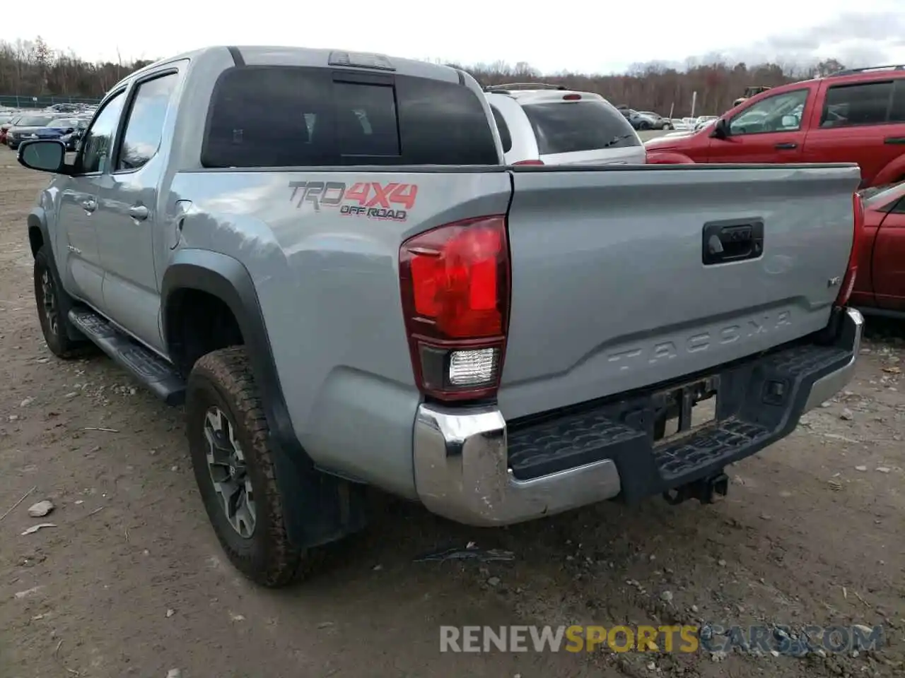 3 Photograph of a damaged car 3TMCZ5AN5KM269573 TOYOTA TACOMA 2019