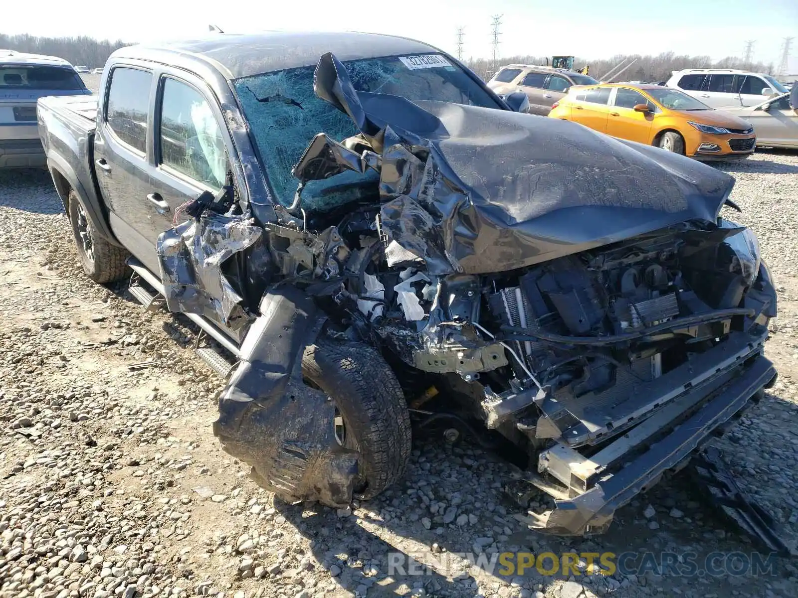 1 Photograph of a damaged car 3TMCZ5AN5KM269640 TOYOTA TACOMA 2019