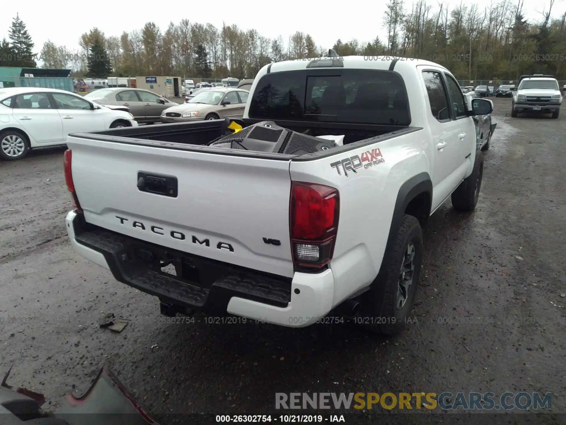 4 Фотография поврежденного автомобиля 3TMCZ5AN5KM269685 TOYOTA TACOMA 2019