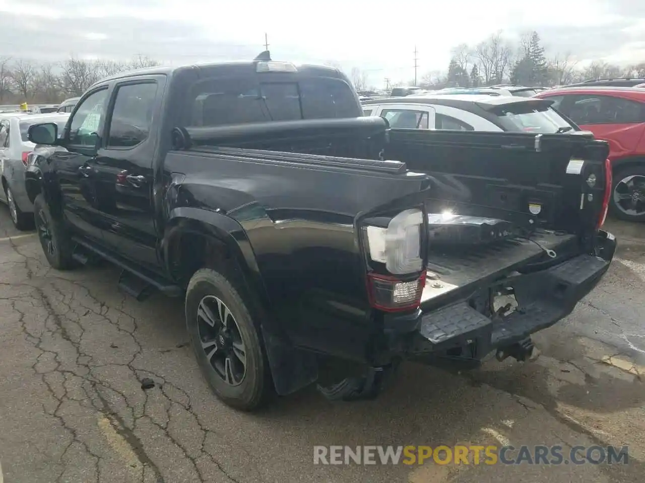 3 Photograph of a damaged car 3TMCZ5AN5KM269699 TOYOTA TACOMA 2019