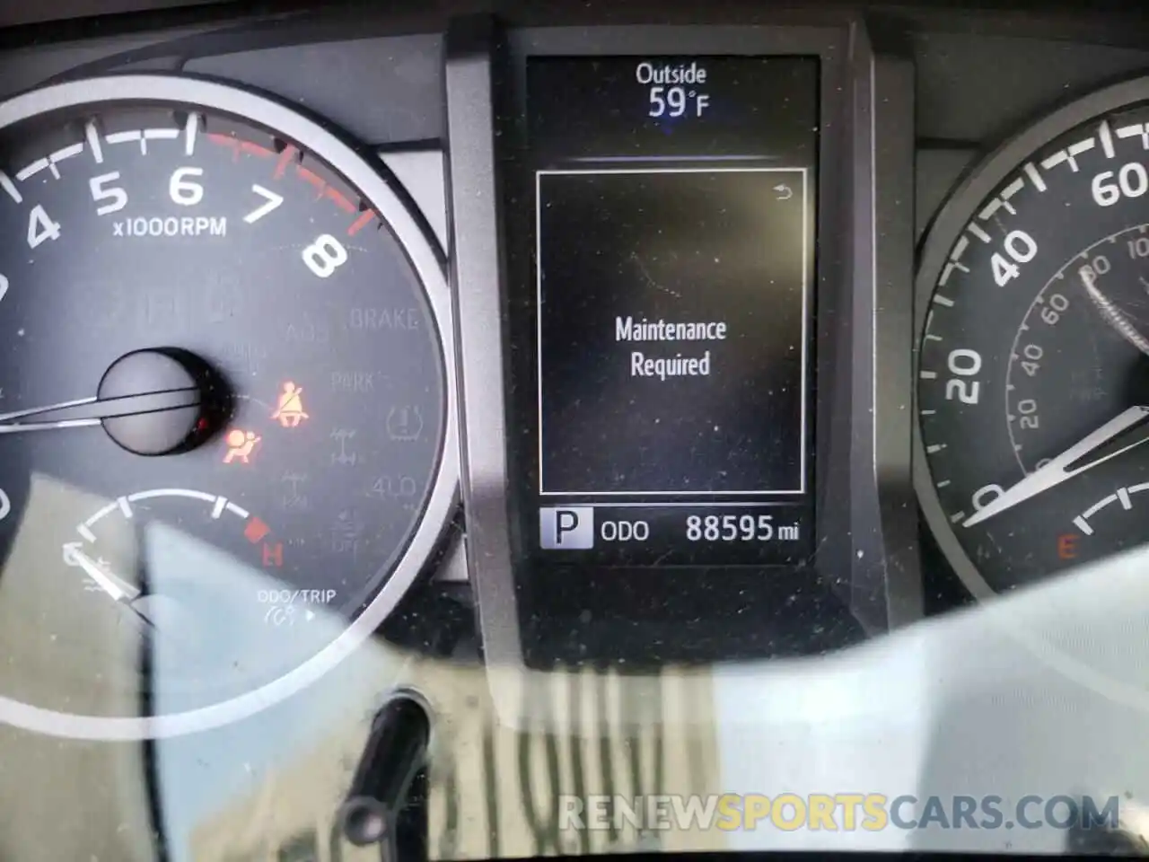 8 Photograph of a damaged car 3TMCZ5AN5KM270528 TOYOTA TACOMA 2019