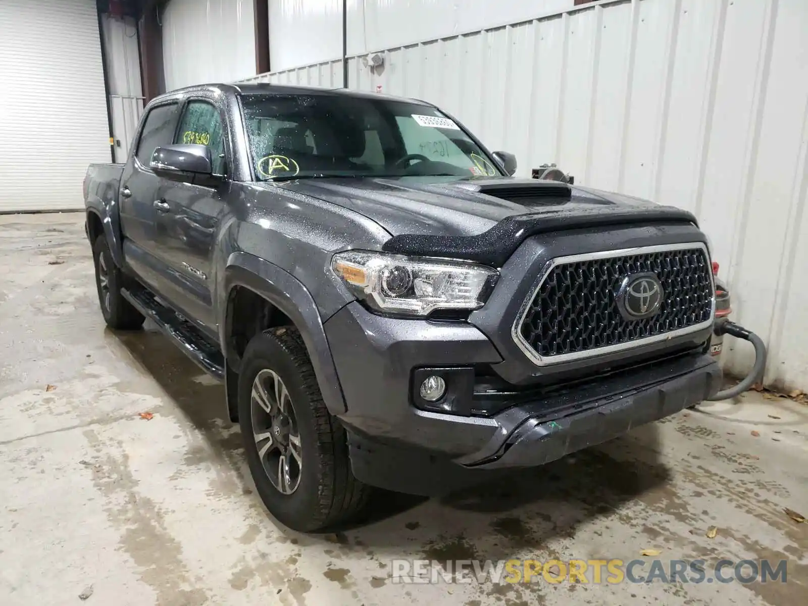 1 Photograph of a damaged car 3TMCZ5AN5KM273042 TOYOTA TACOMA 2019