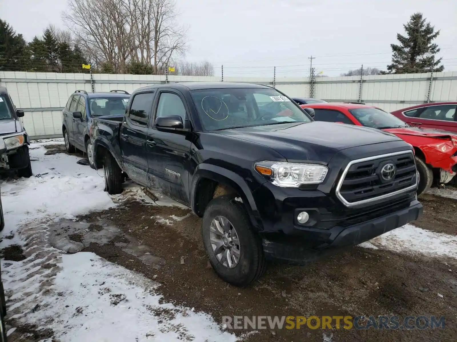 1 Photograph of a damaged car 3TMCZ5AN5KM274966 TOYOTA TACOMA 2019