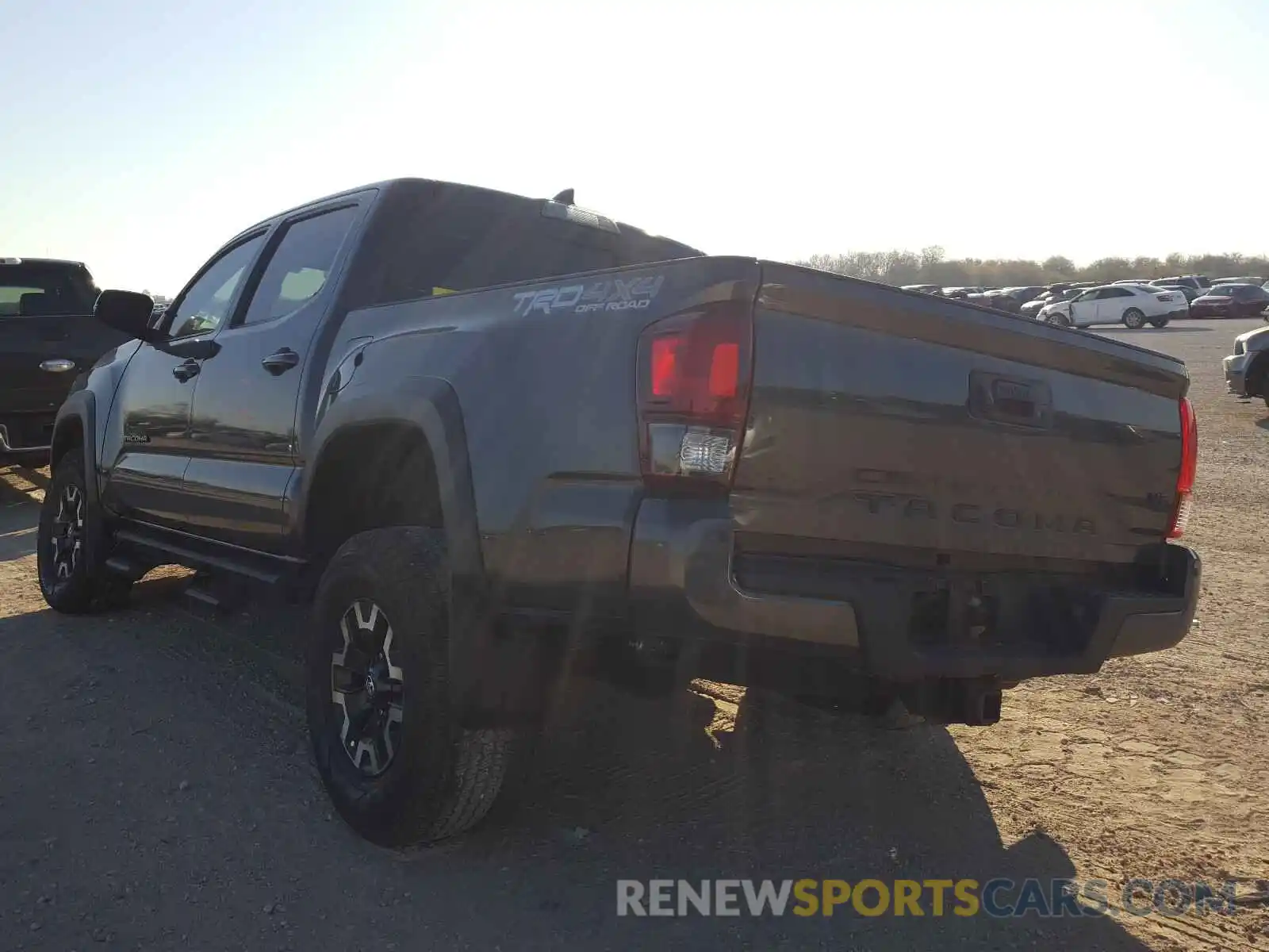 3 Photograph of a damaged car 3TMCZ5AN5KM285420 TOYOTA TACOMA 2019