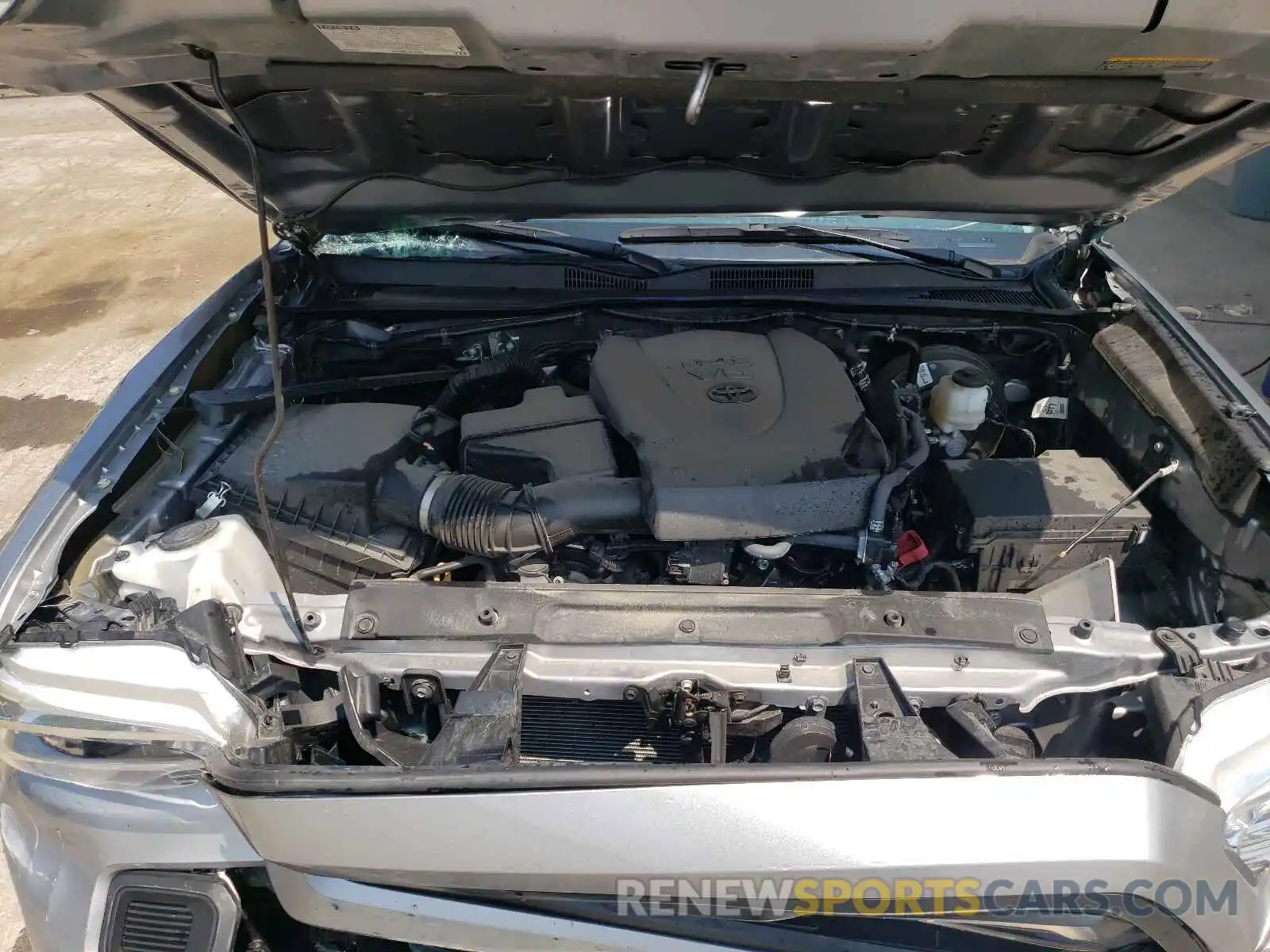 7 Photograph of a damaged car 3TMCZ5AN5KM285644 TOYOTA TACOMA 2019