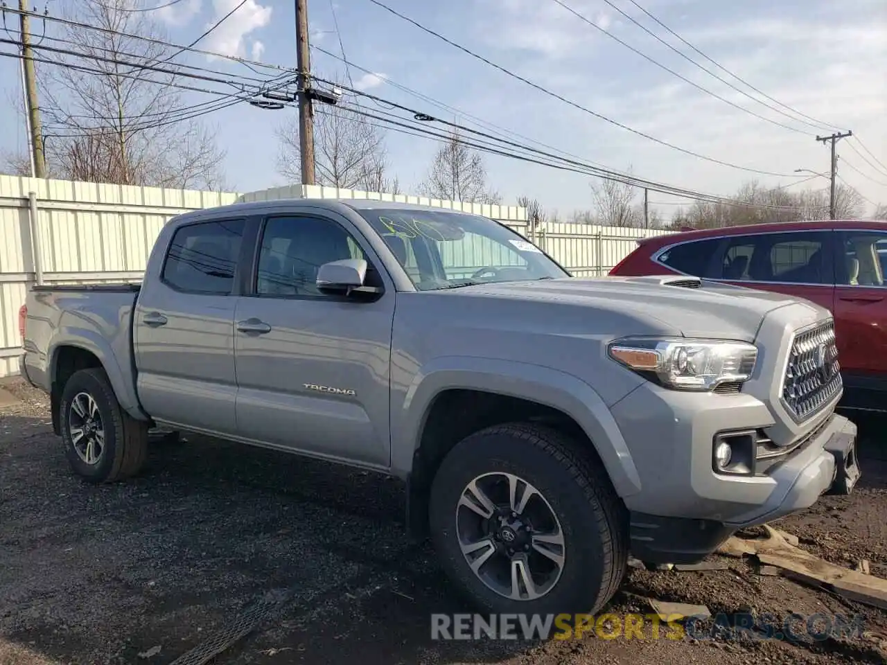 4 Фотография поврежденного автомобиля 3TMCZ5AN5KM288088 TOYOTA TACOMA 2019