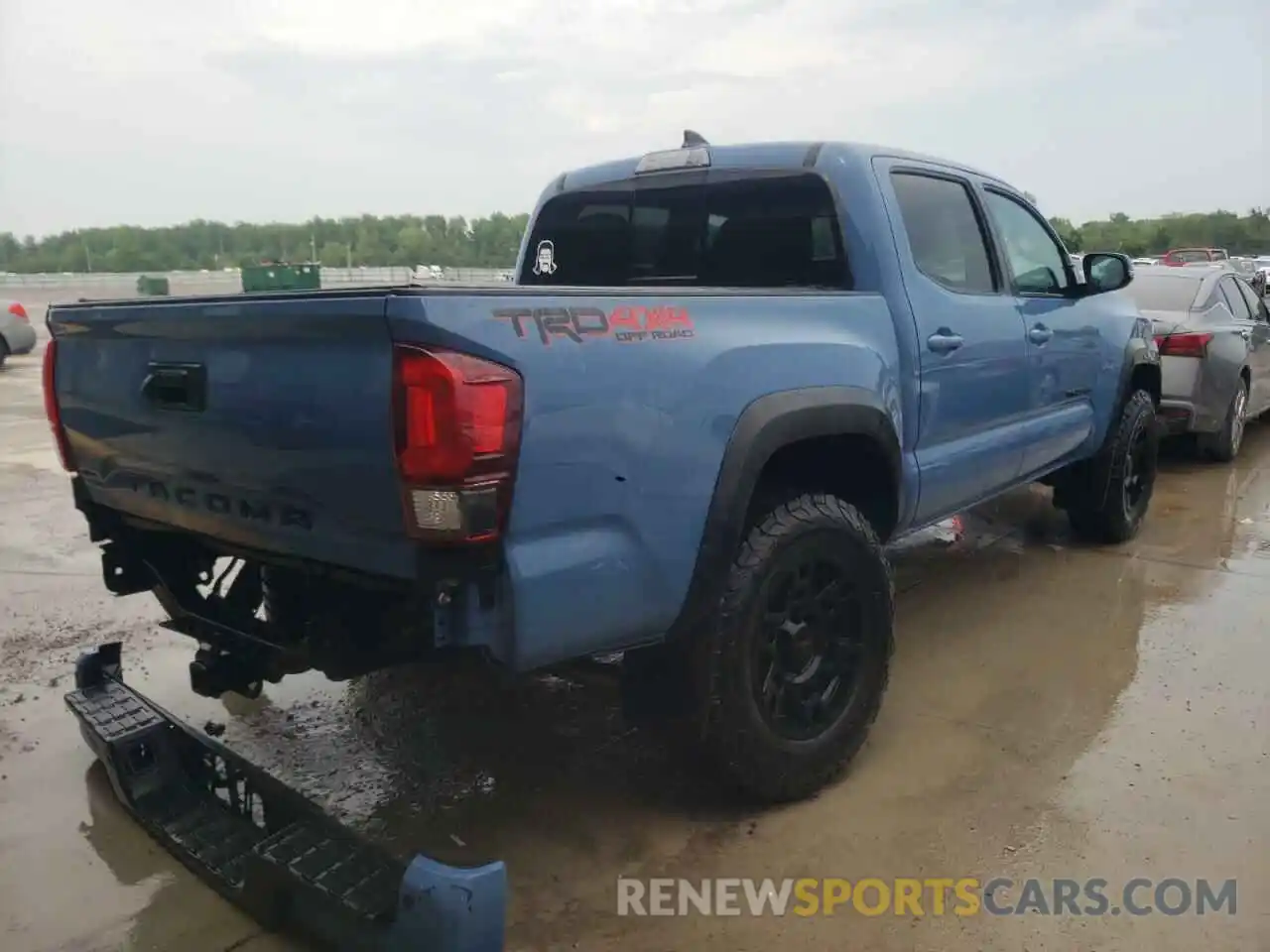 4 Photograph of a damaged car 3TMCZ5AN6KM192048 TOYOTA TACOMA 2019