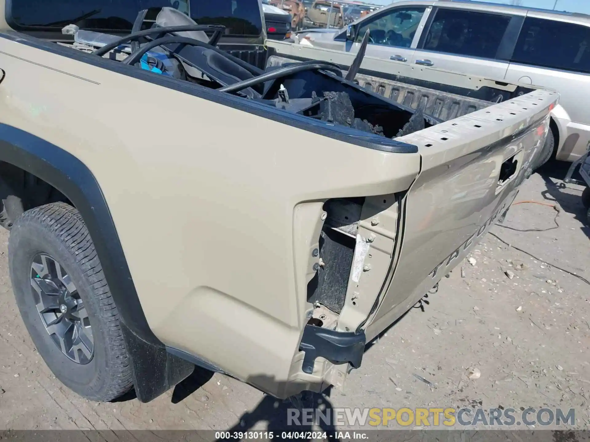 19 Photograph of a damaged car 3TMCZ5AN6KM195774 TOYOTA TACOMA 2019