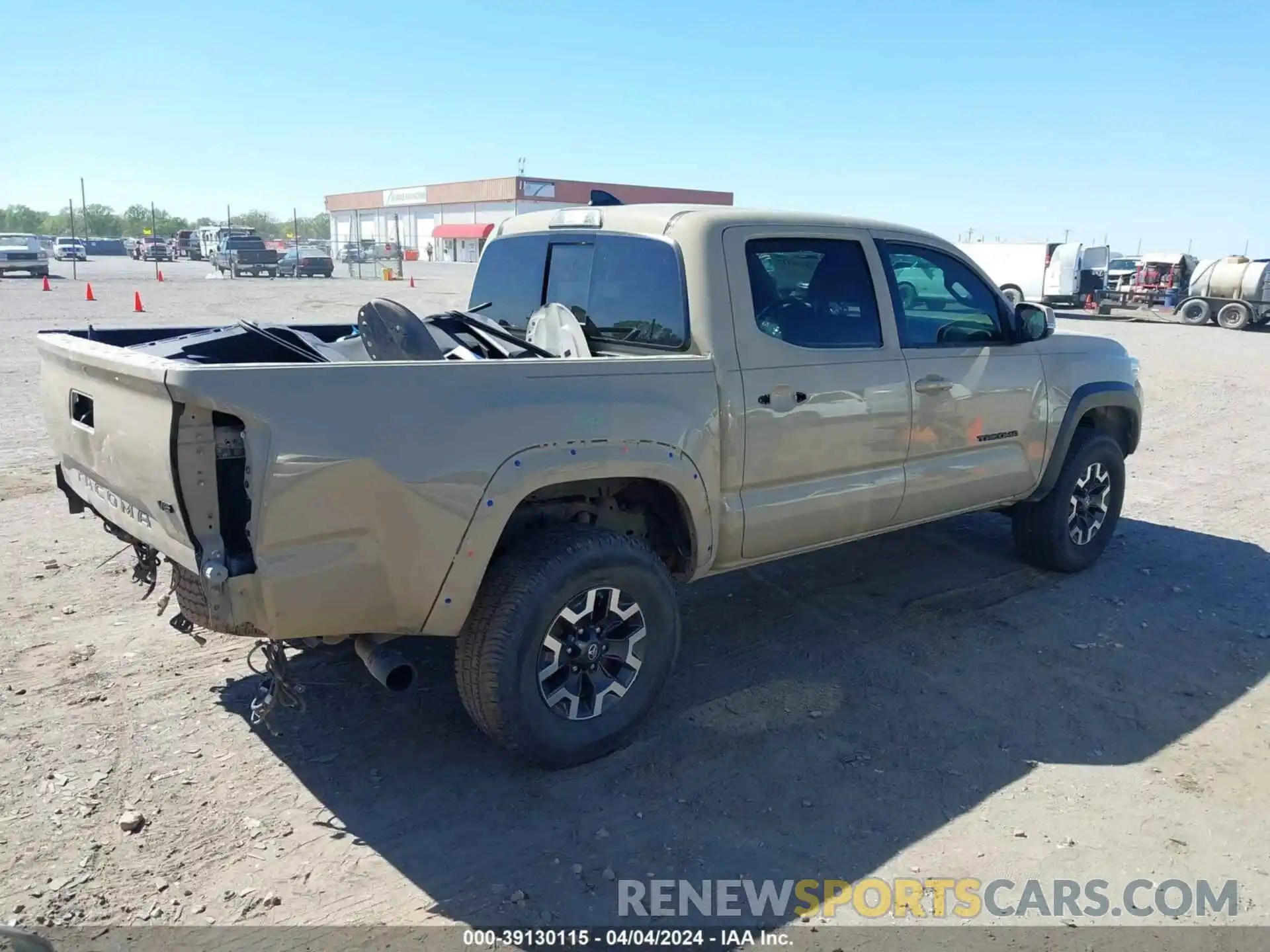 4 Photograph of a damaged car 3TMCZ5AN6KM195774 TOYOTA TACOMA 2019