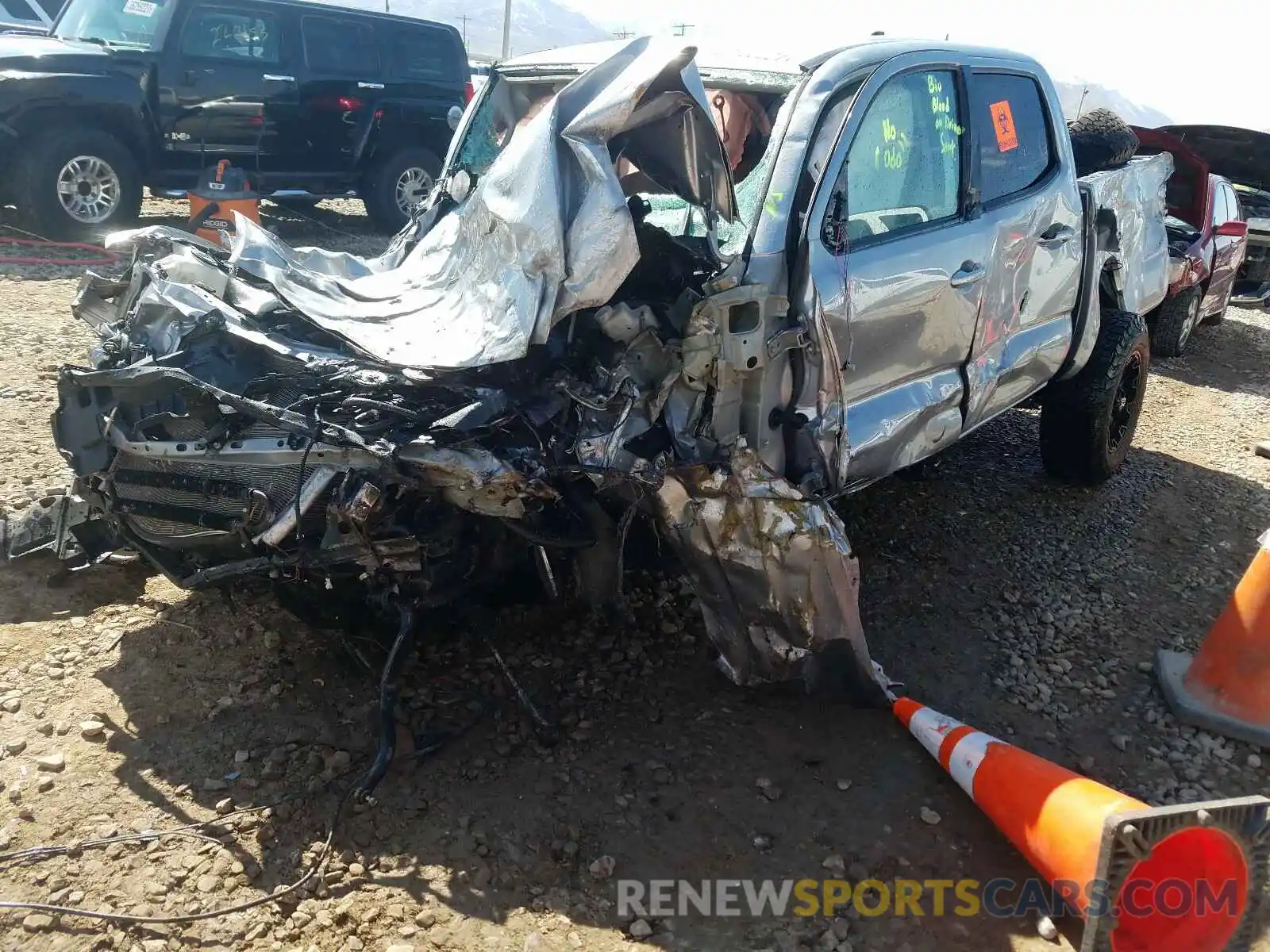 2 Photograph of a damaged car 3TMCZ5AN6KM196438 TOYOTA TACOMA 2019