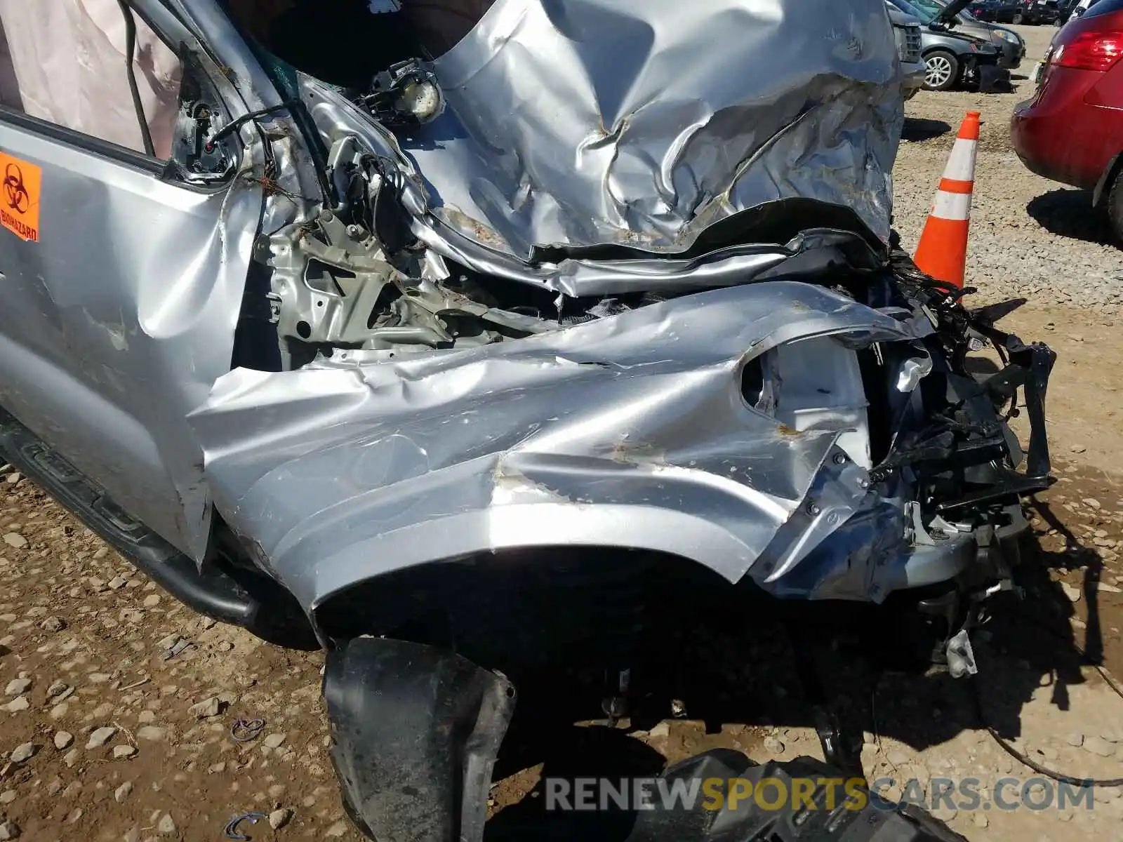 9 Photograph of a damaged car 3TMCZ5AN6KM196438 TOYOTA TACOMA 2019