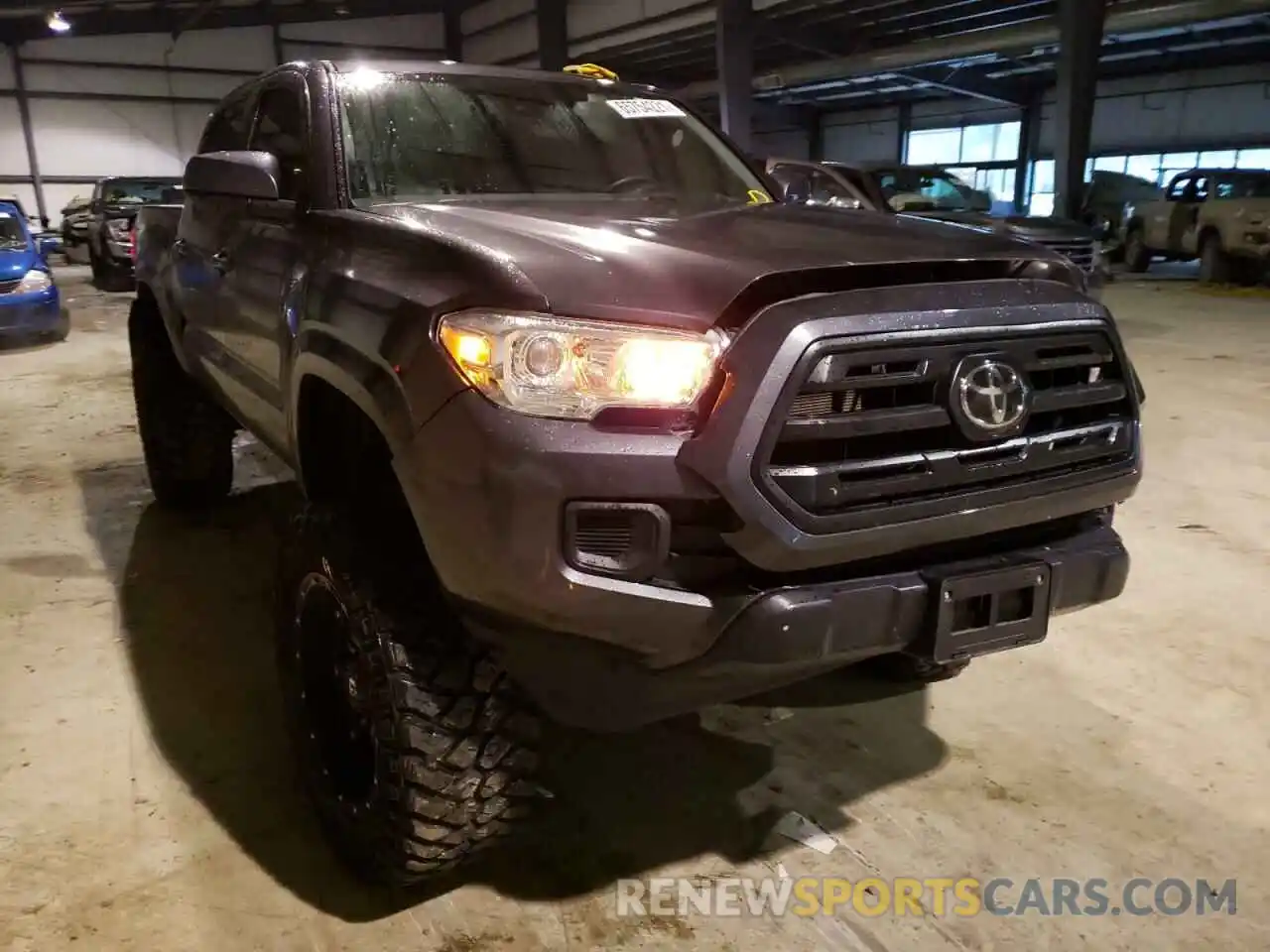 1 Photograph of a damaged car 3TMCZ5AN6KM196794 TOYOTA TACOMA 2019