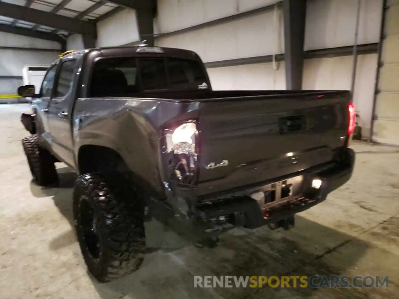 3 Photograph of a damaged car 3TMCZ5AN6KM196794 TOYOTA TACOMA 2019