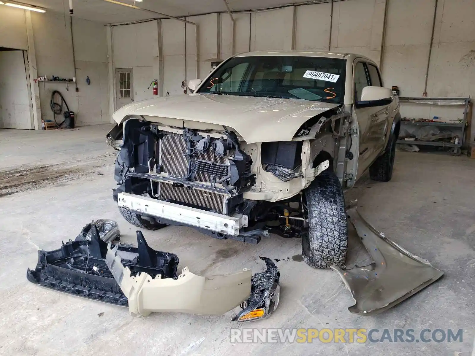 2 Photograph of a damaged car 3TMCZ5AN6KM199050 TOYOTA TACOMA 2019