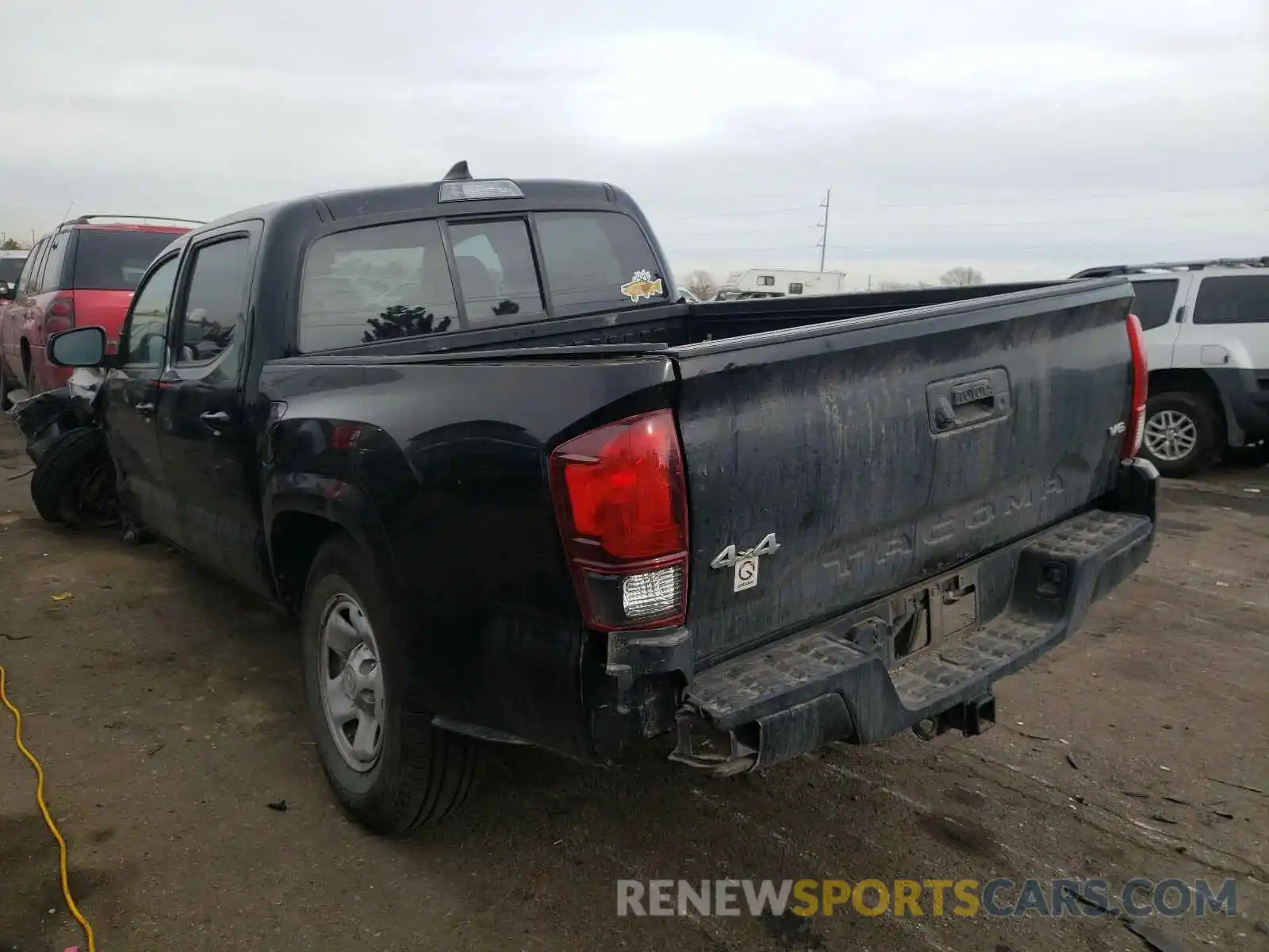 3 Photograph of a damaged car 3TMCZ5AN6KM199582 TOYOTA TACOMA 2019