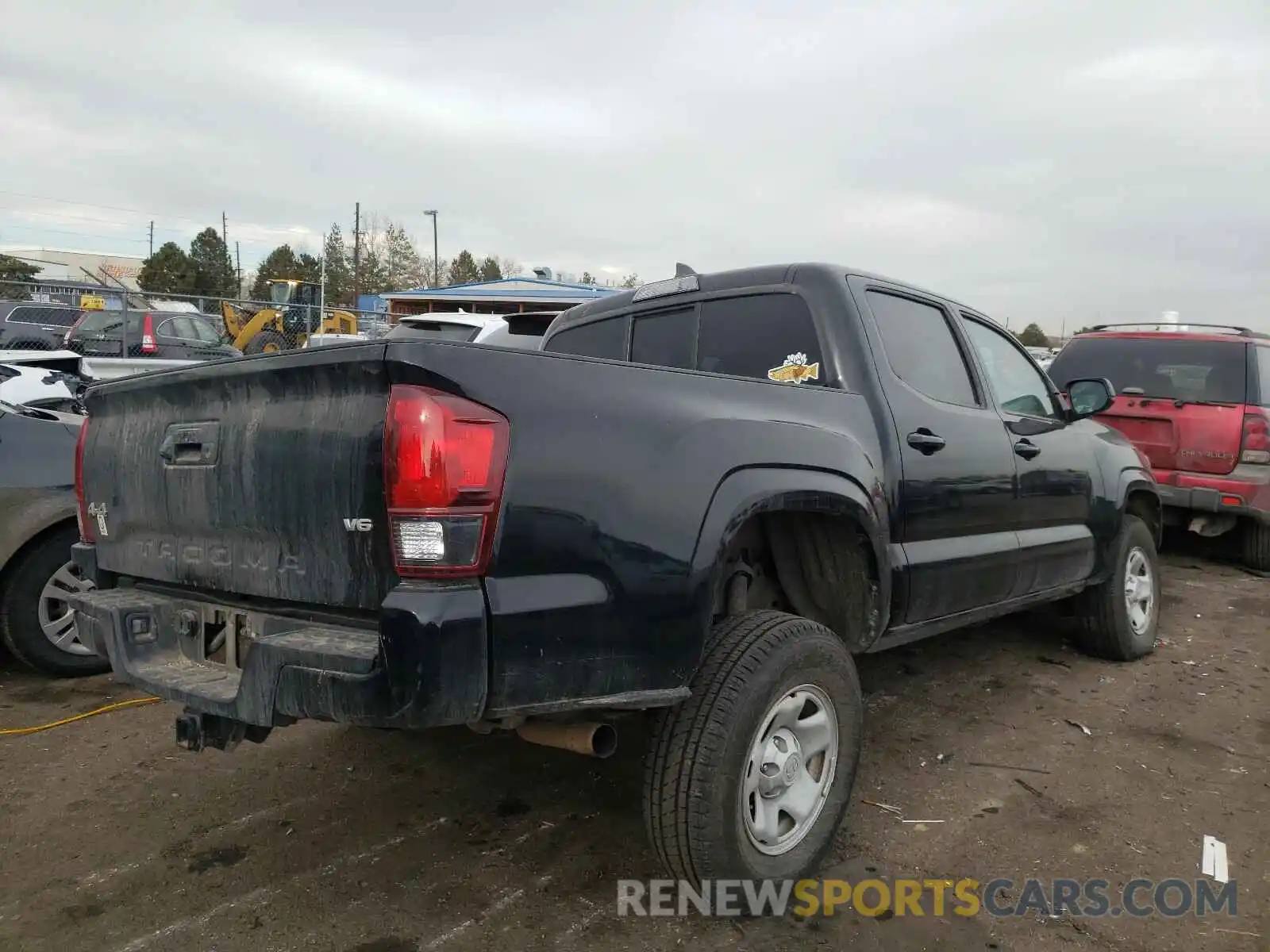 4 Photograph of a damaged car 3TMCZ5AN6KM199582 TOYOTA TACOMA 2019