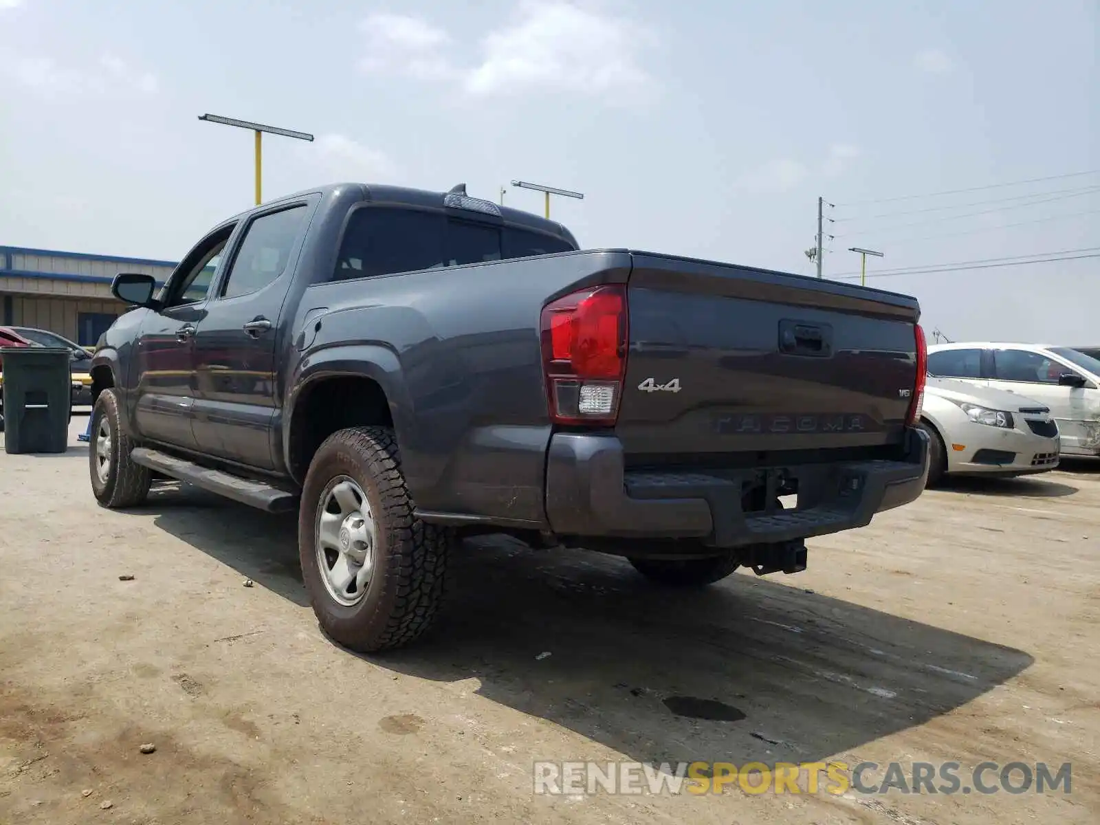 3 Photograph of a damaged car 3TMCZ5AN6KM202271 TOYOTA TACOMA 2019