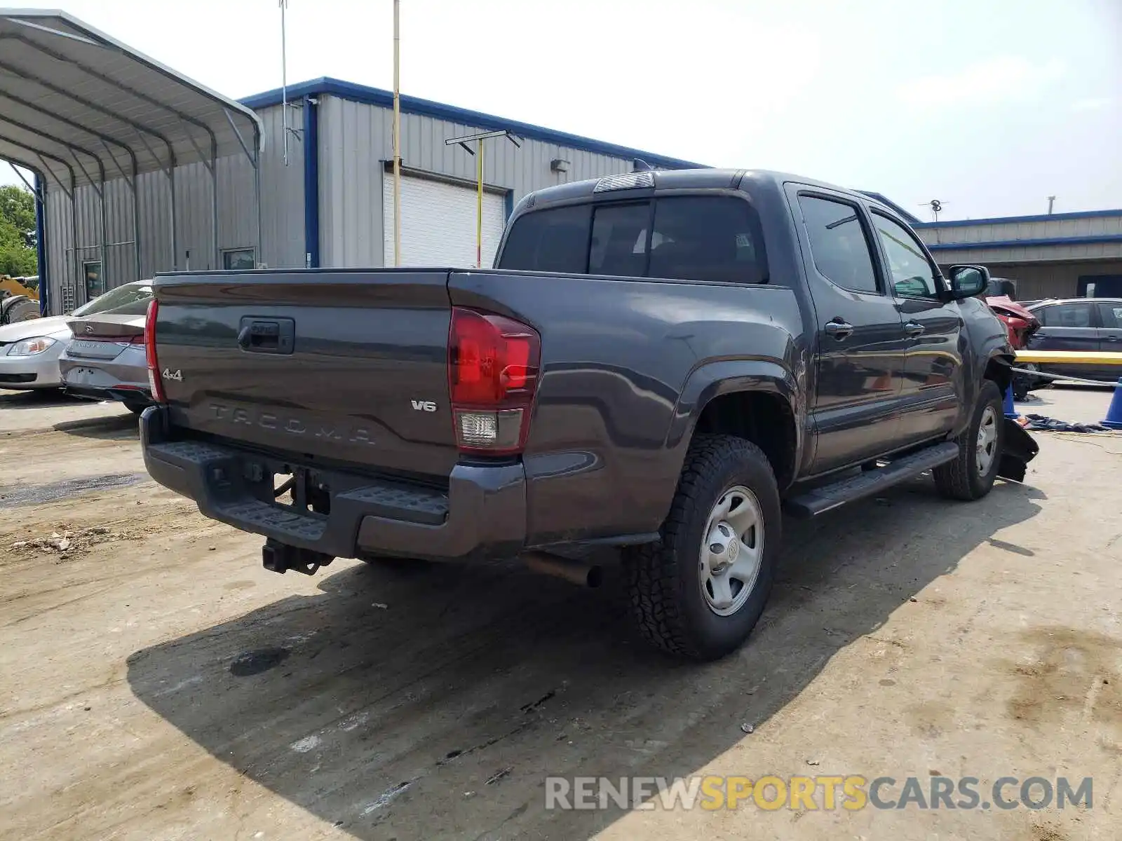 4 Photograph of a damaged car 3TMCZ5AN6KM202271 TOYOTA TACOMA 2019