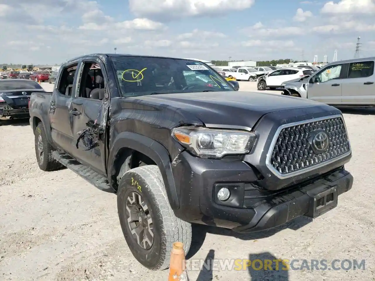 1 Фотография поврежденного автомобиля 3TMCZ5AN6KM202786 TOYOTA TACOMA 2019