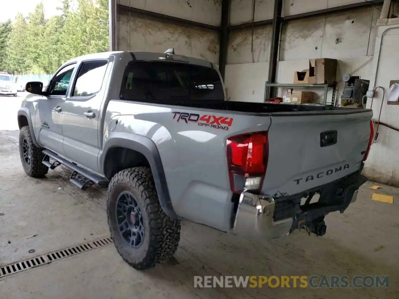 3 Photograph of a damaged car 3TMCZ5AN6KM204666 TOYOTA TACOMA 2019